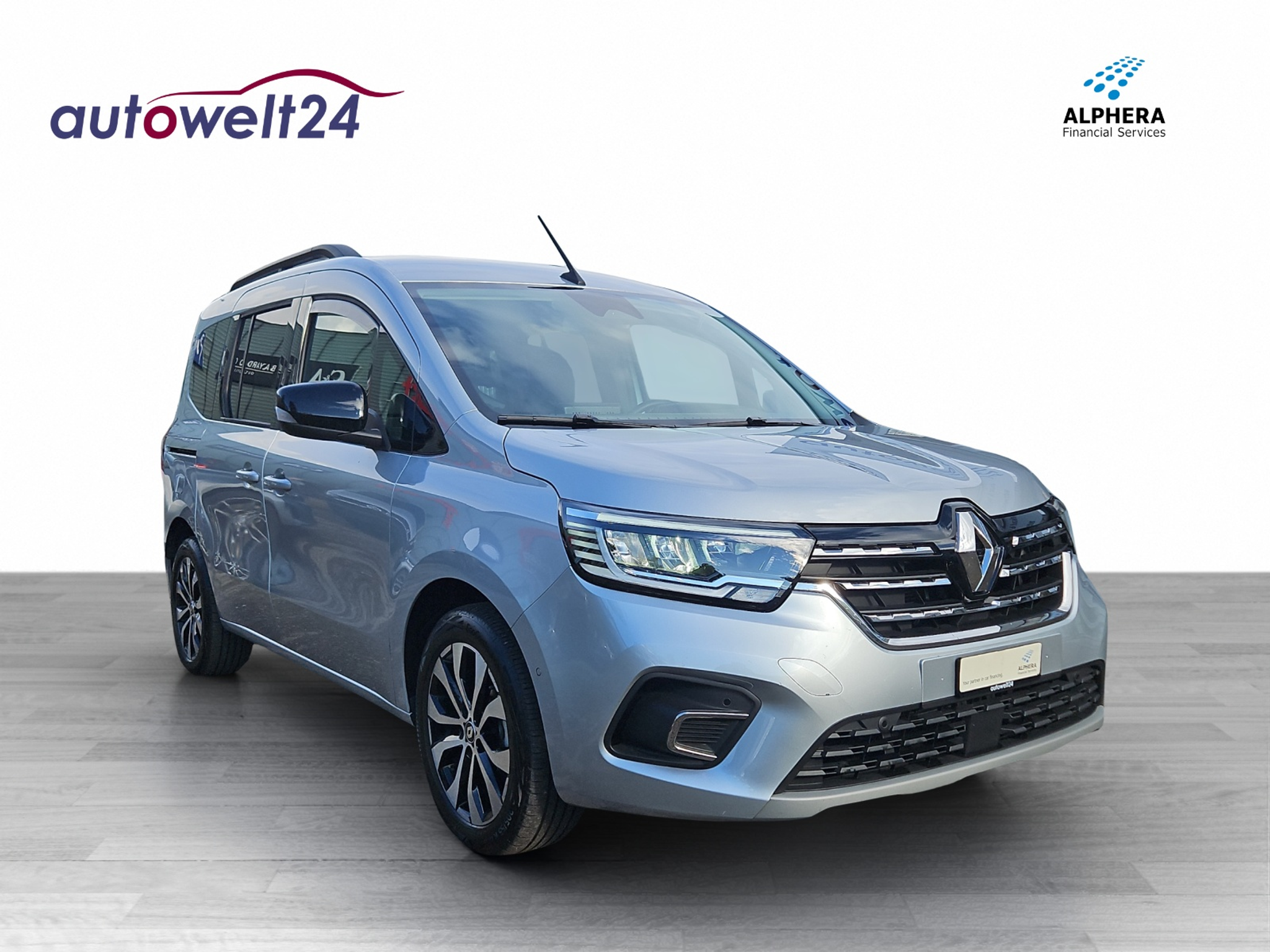 listing desktop thumbnail image 2