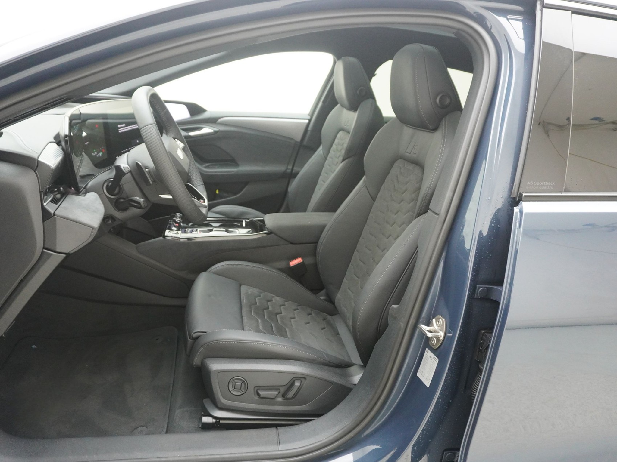 listing desktop thumbnail image 11