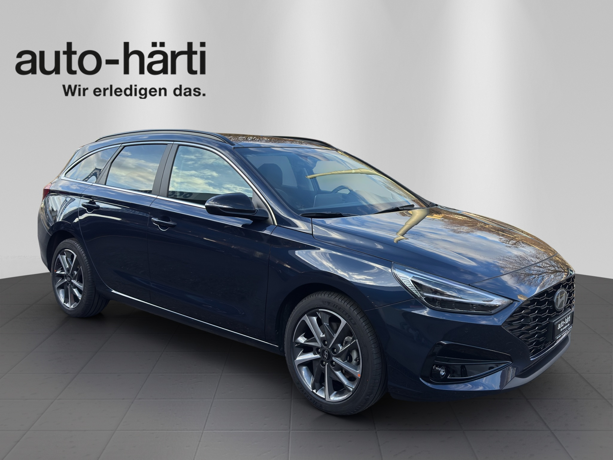 listing desktop thumbnail image 6