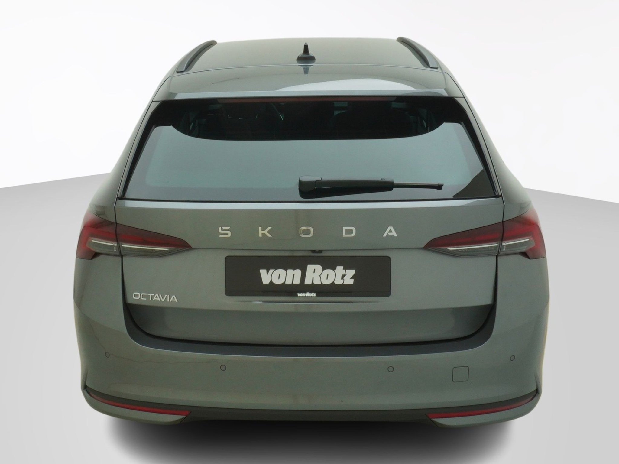 listing desktop thumbnail image 2