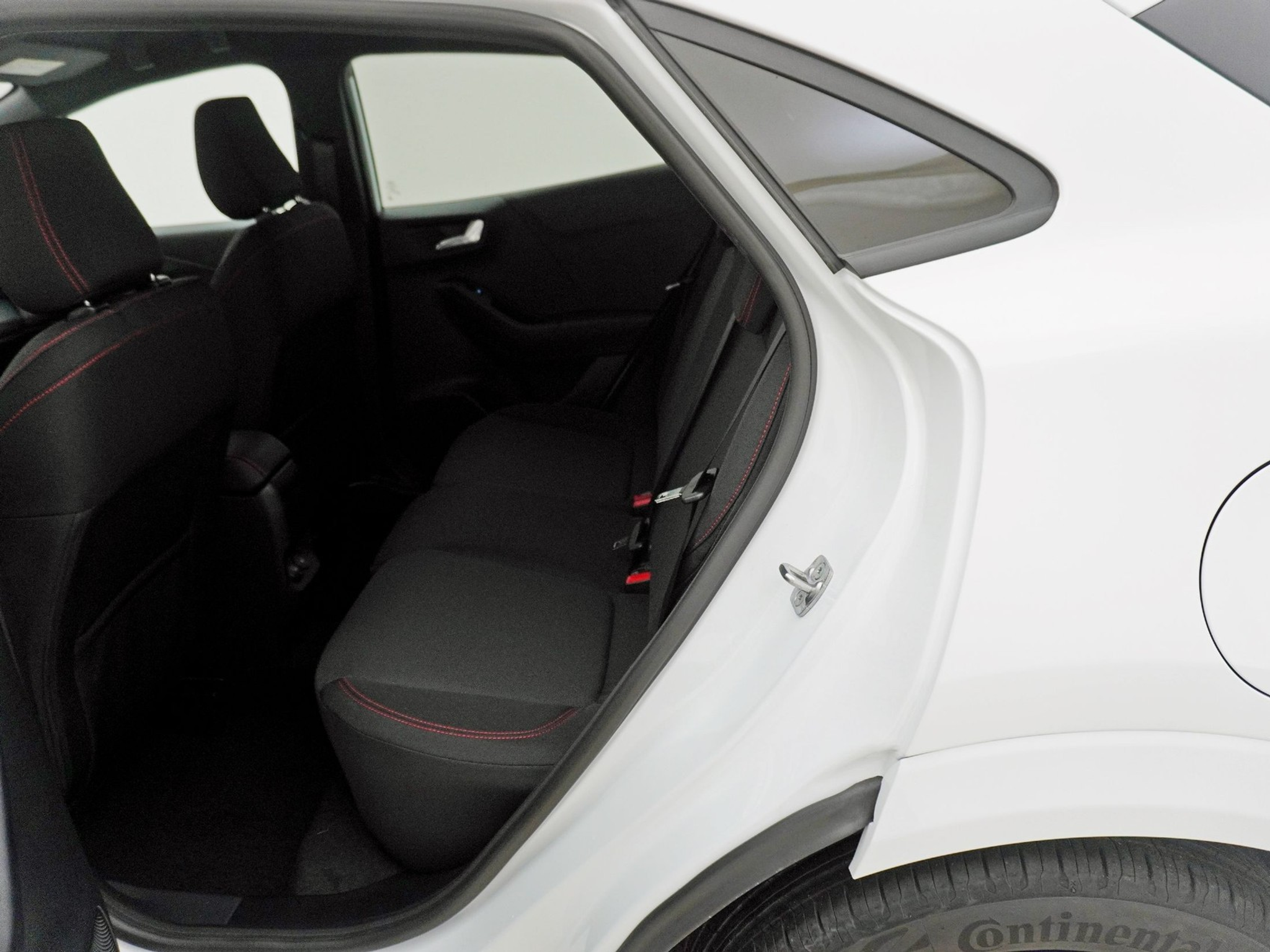 listing desktop thumbnail image 13