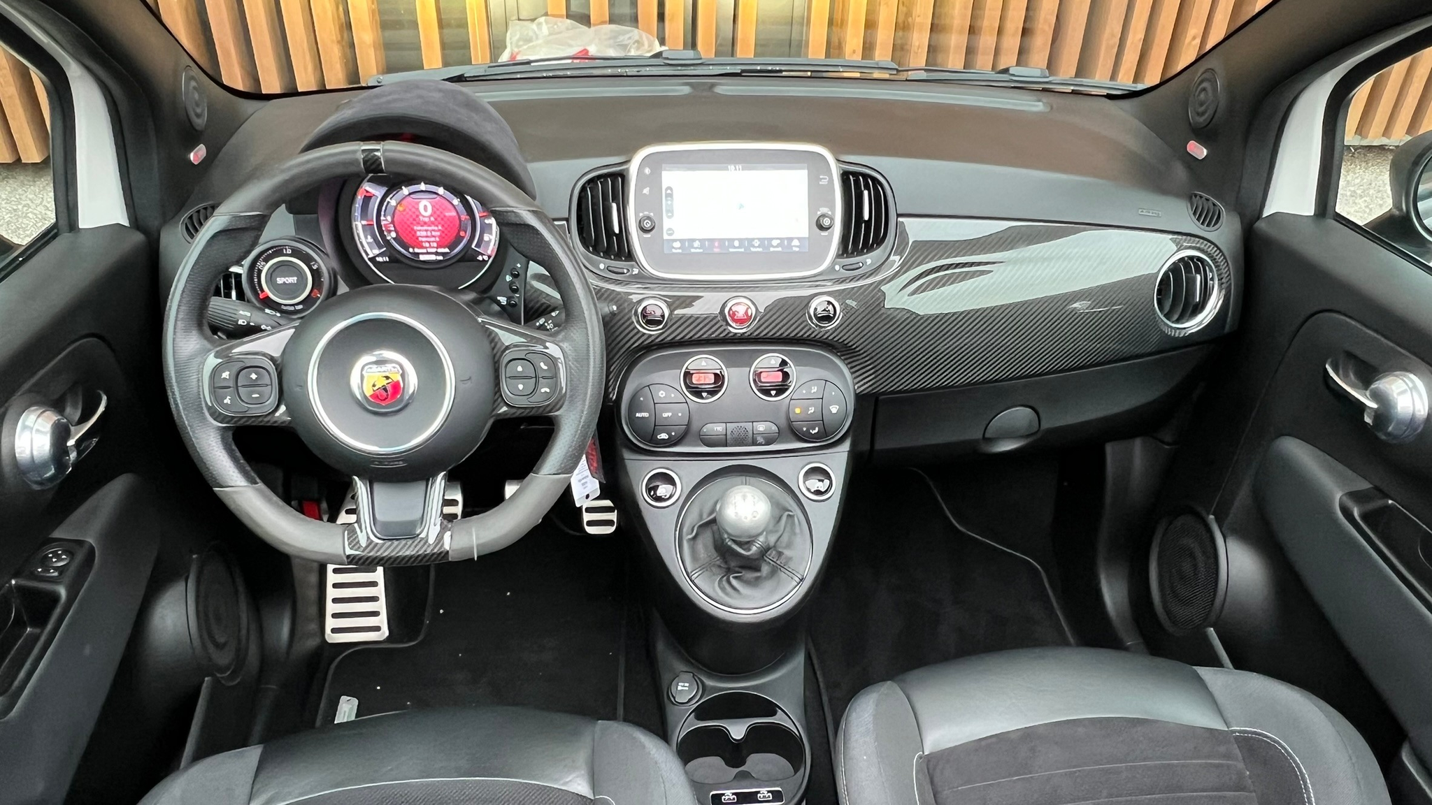 listing desktop thumbnail image 21