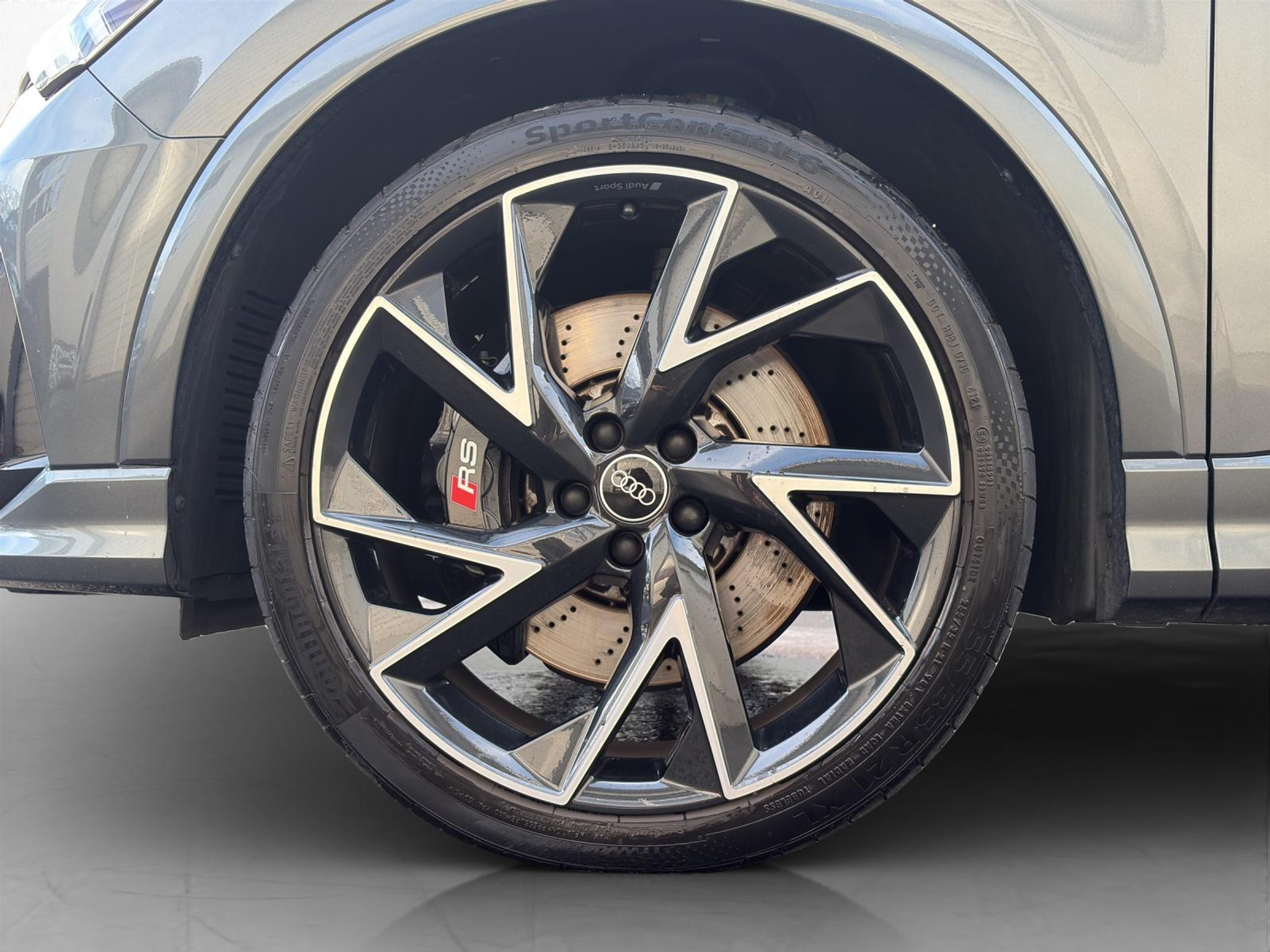 listing desktop thumbnail image 8