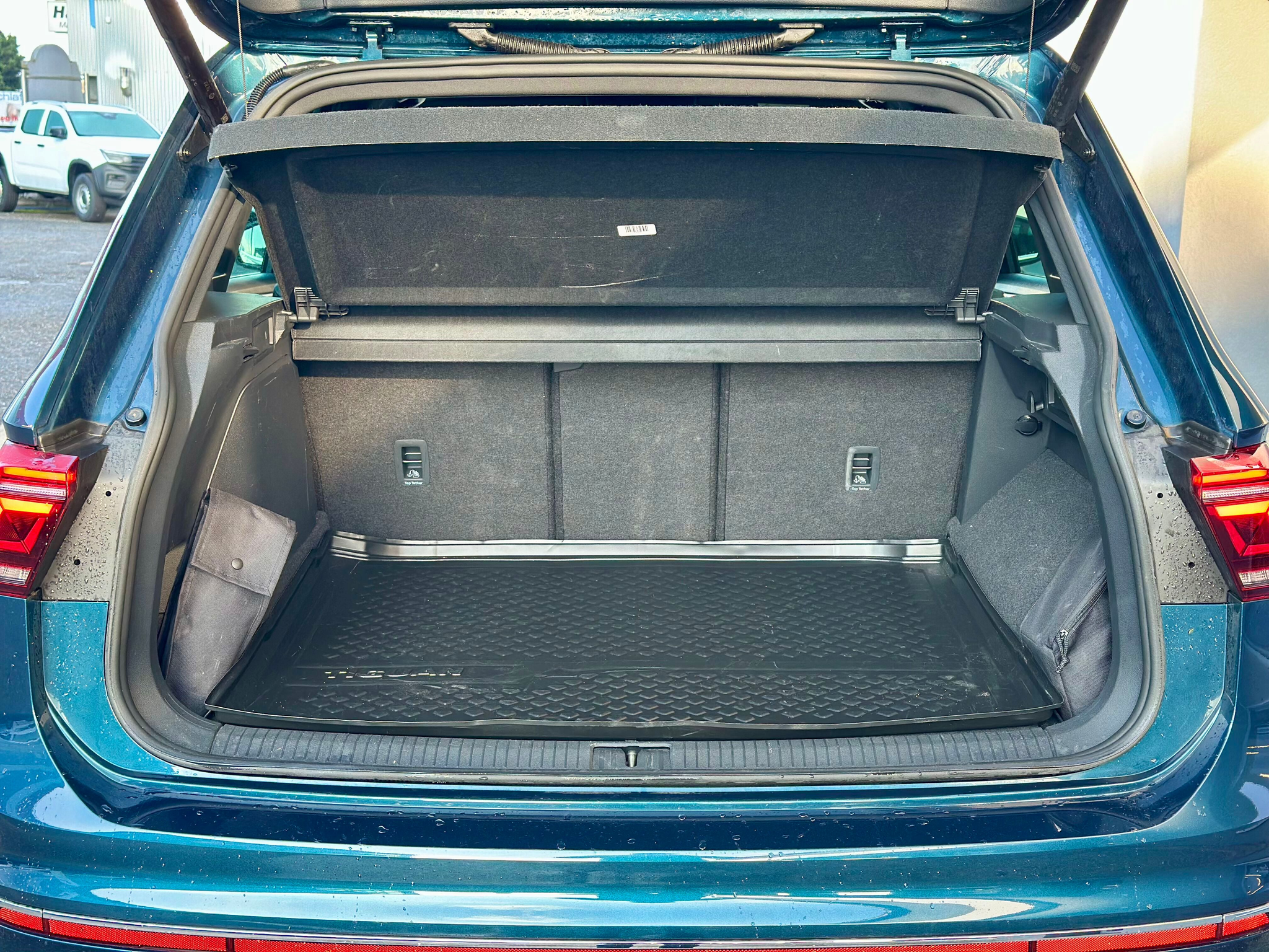 listing desktop thumbnail image 9