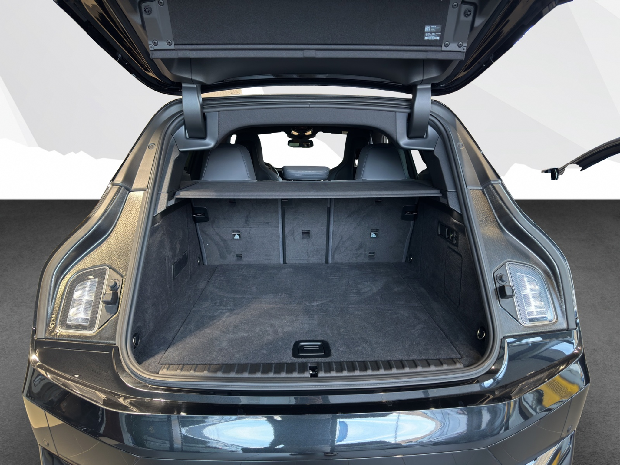 listing desktop thumbnail image 14