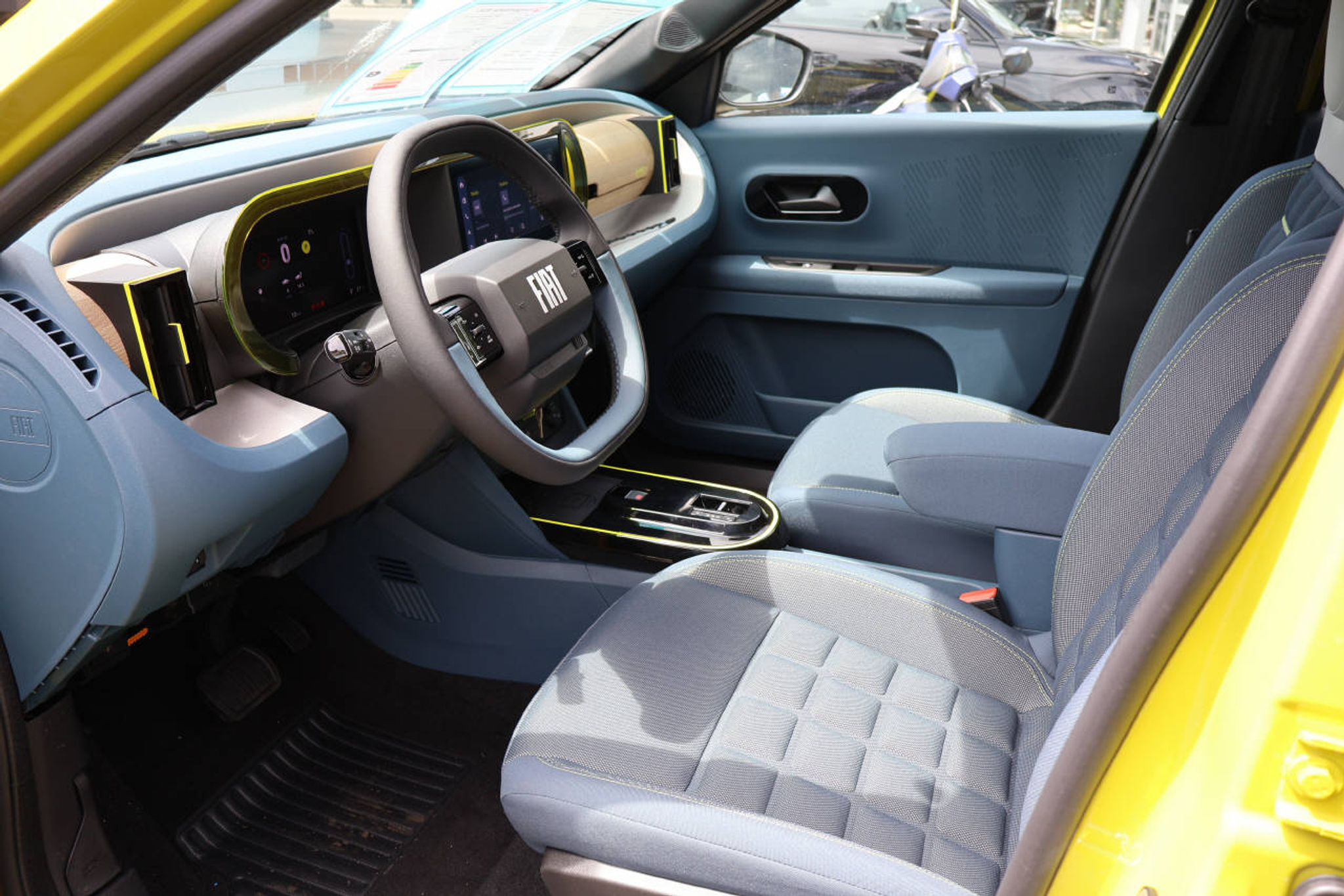 listing desktop thumbnail image 9