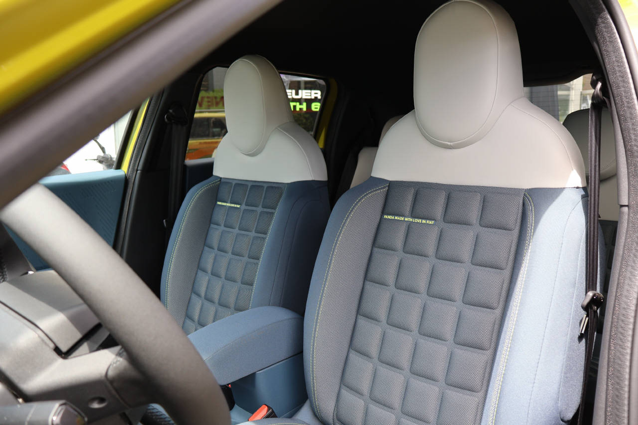 listing desktop thumbnail image 10