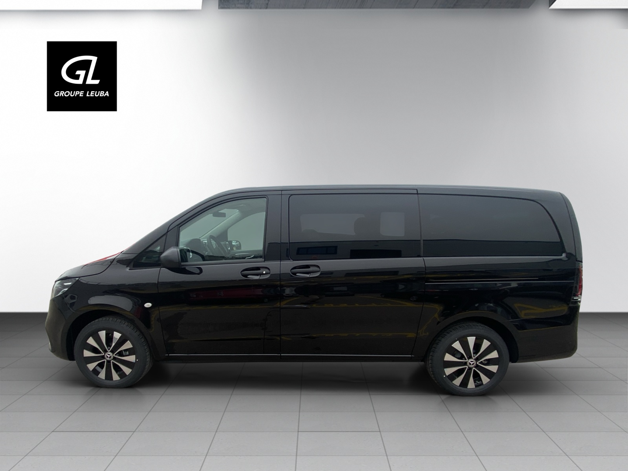 listing desktop thumbnail image 2