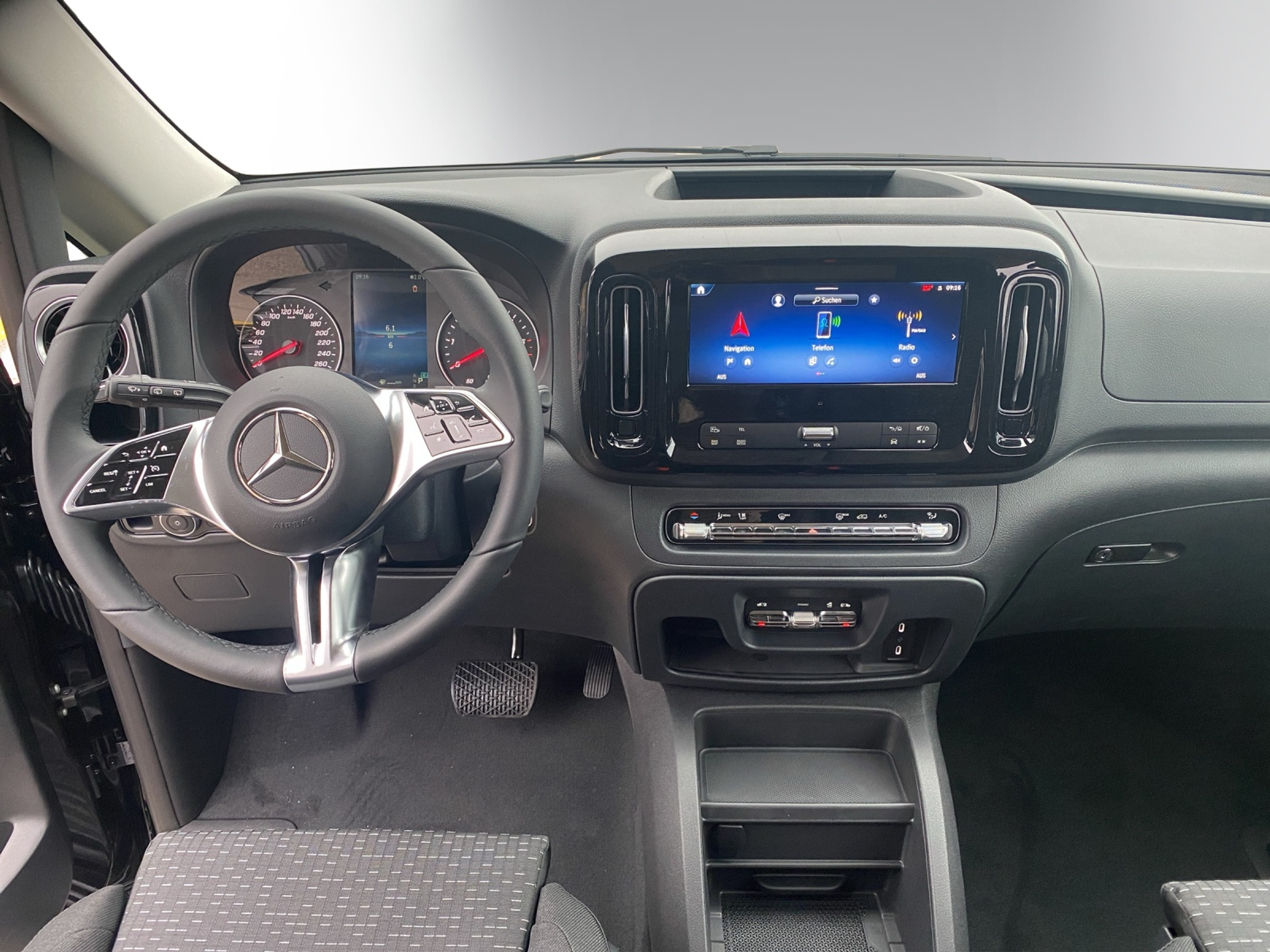 listing desktop thumbnail image 7