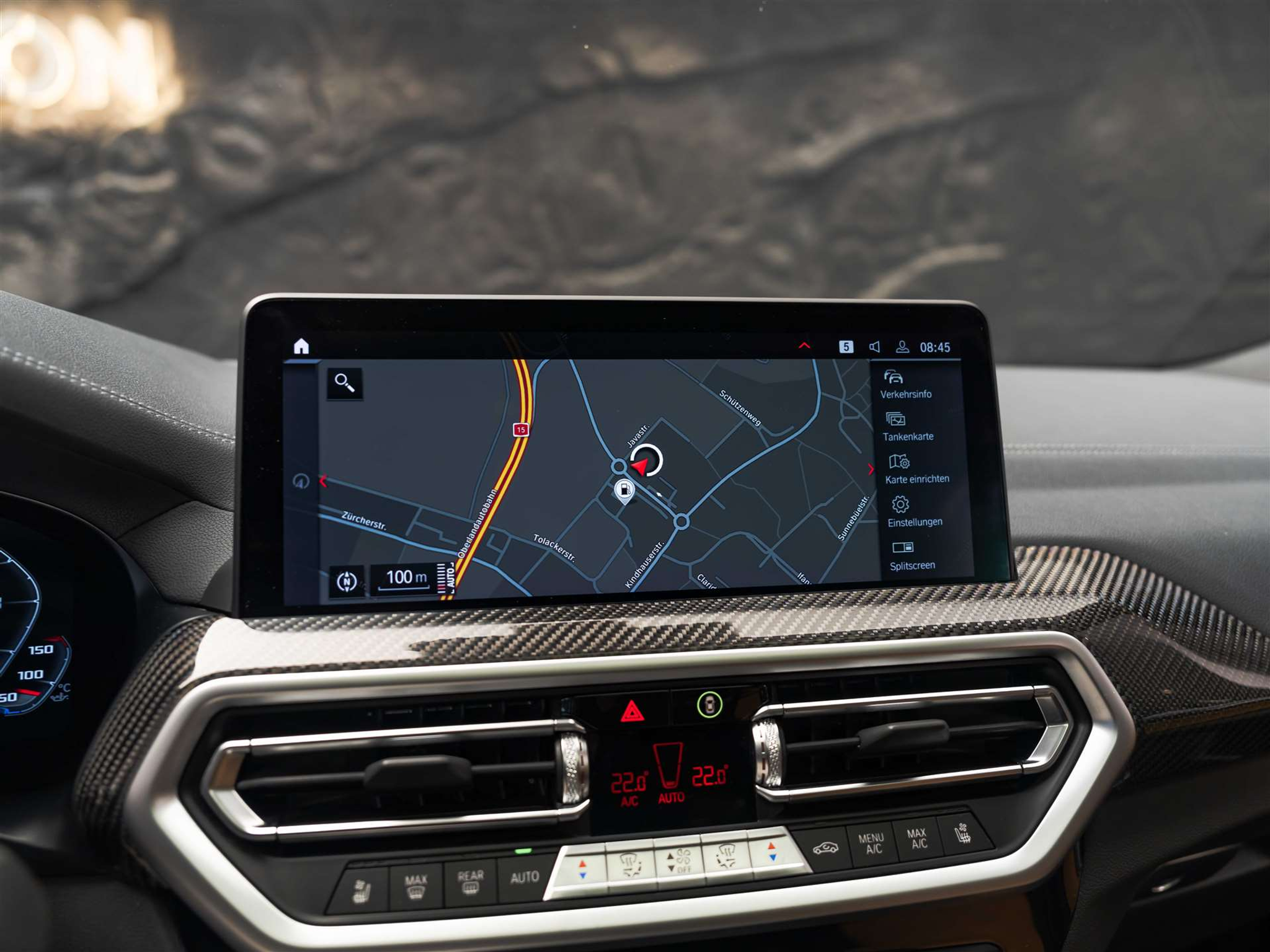 listing desktop thumbnail image 36