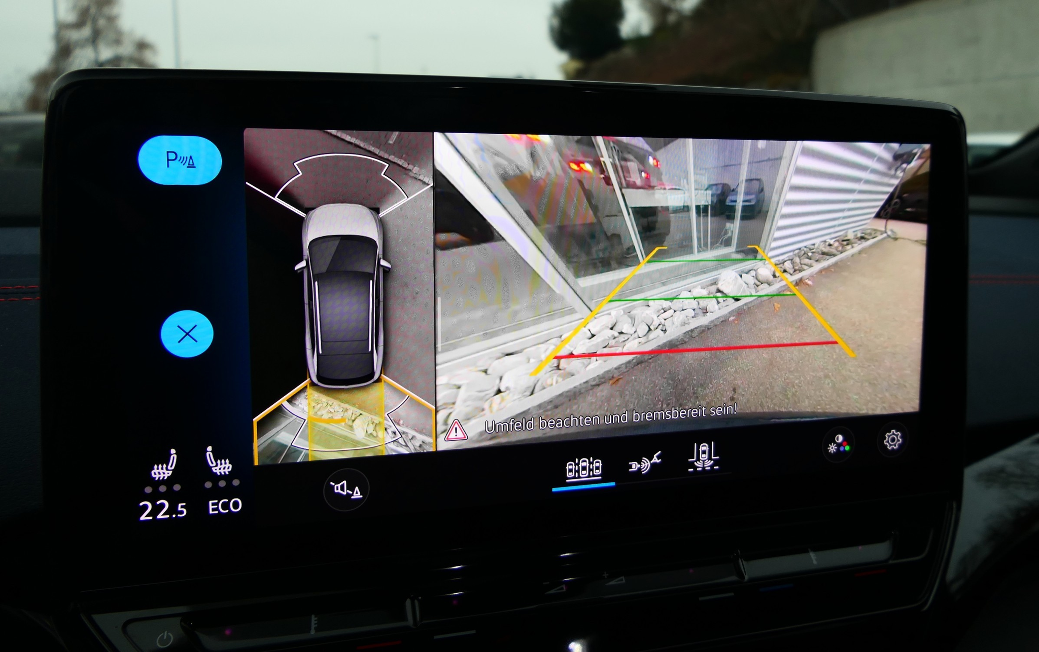 listing desktop thumbnail image 8