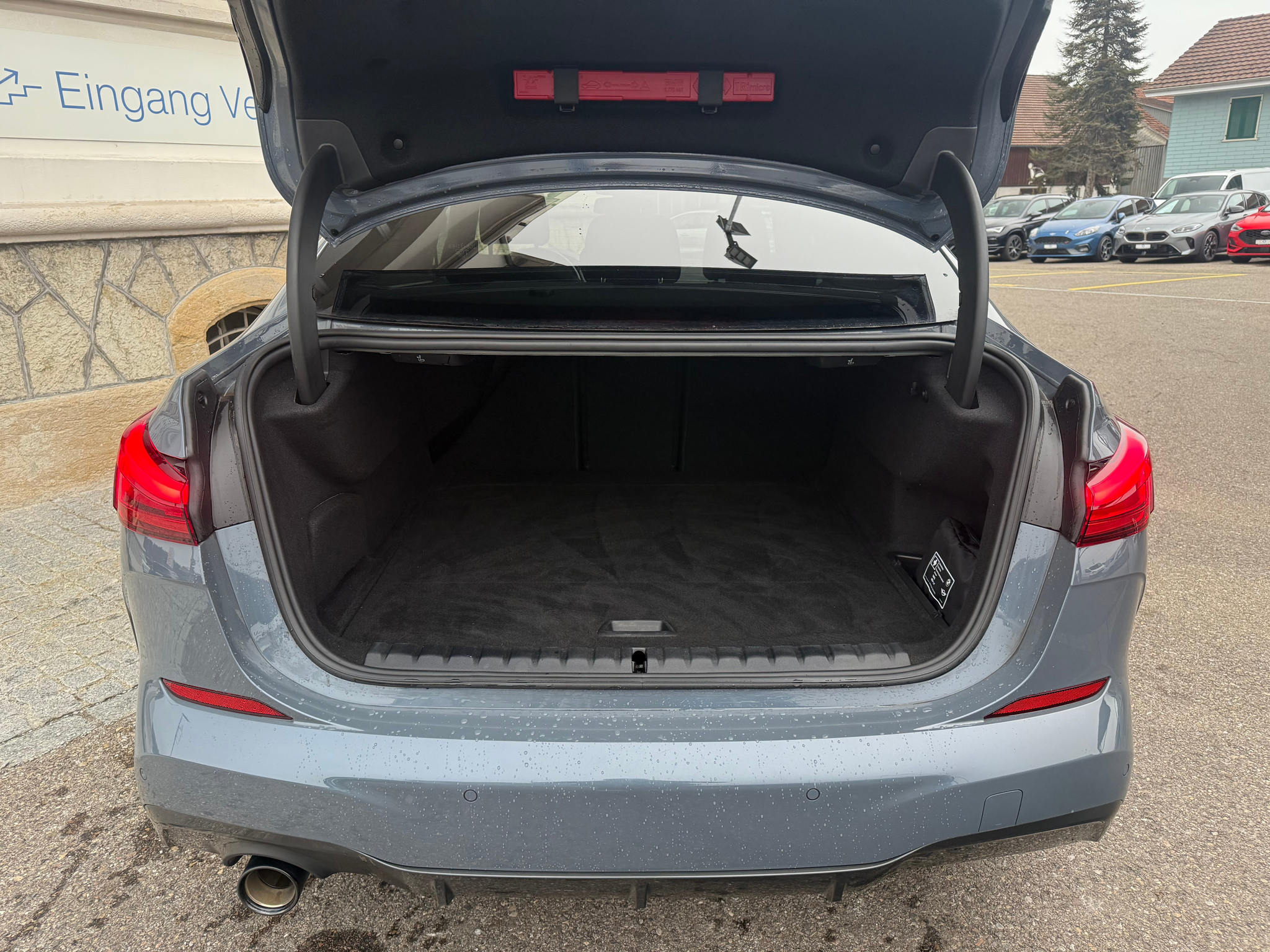 listing desktop thumbnail image 8