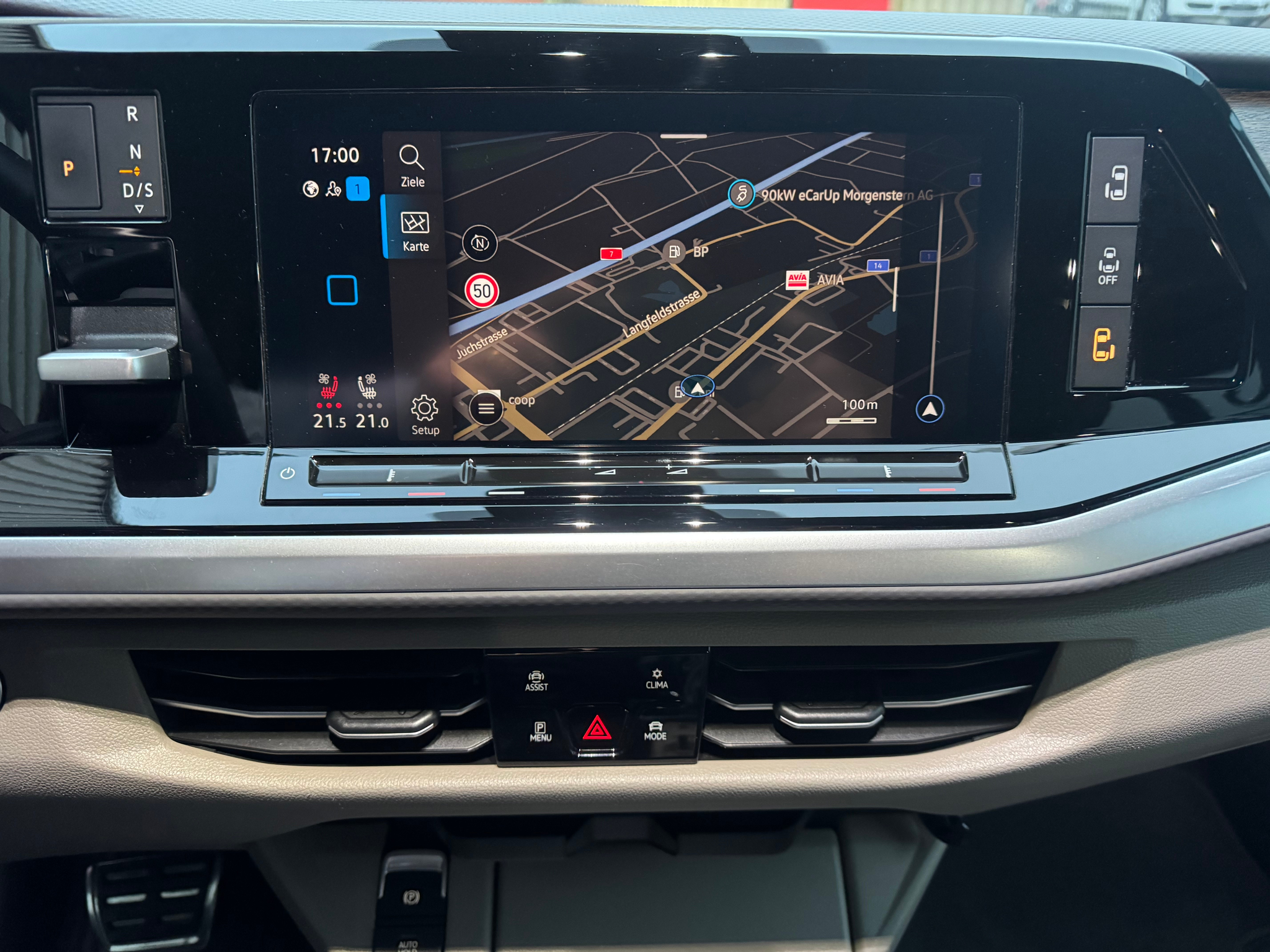 listing desktop thumbnail image 14