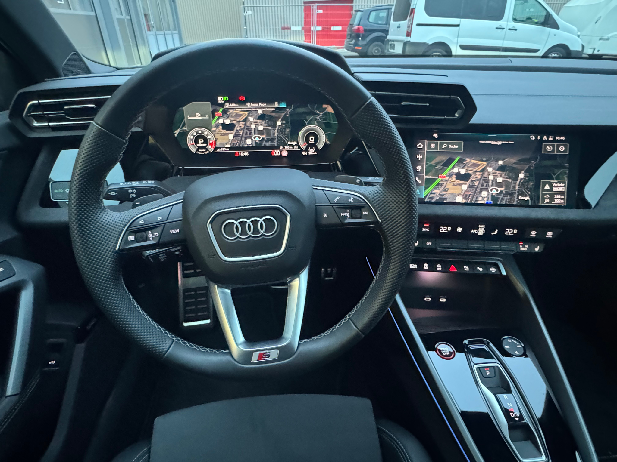 listing desktop thumbnail image 9