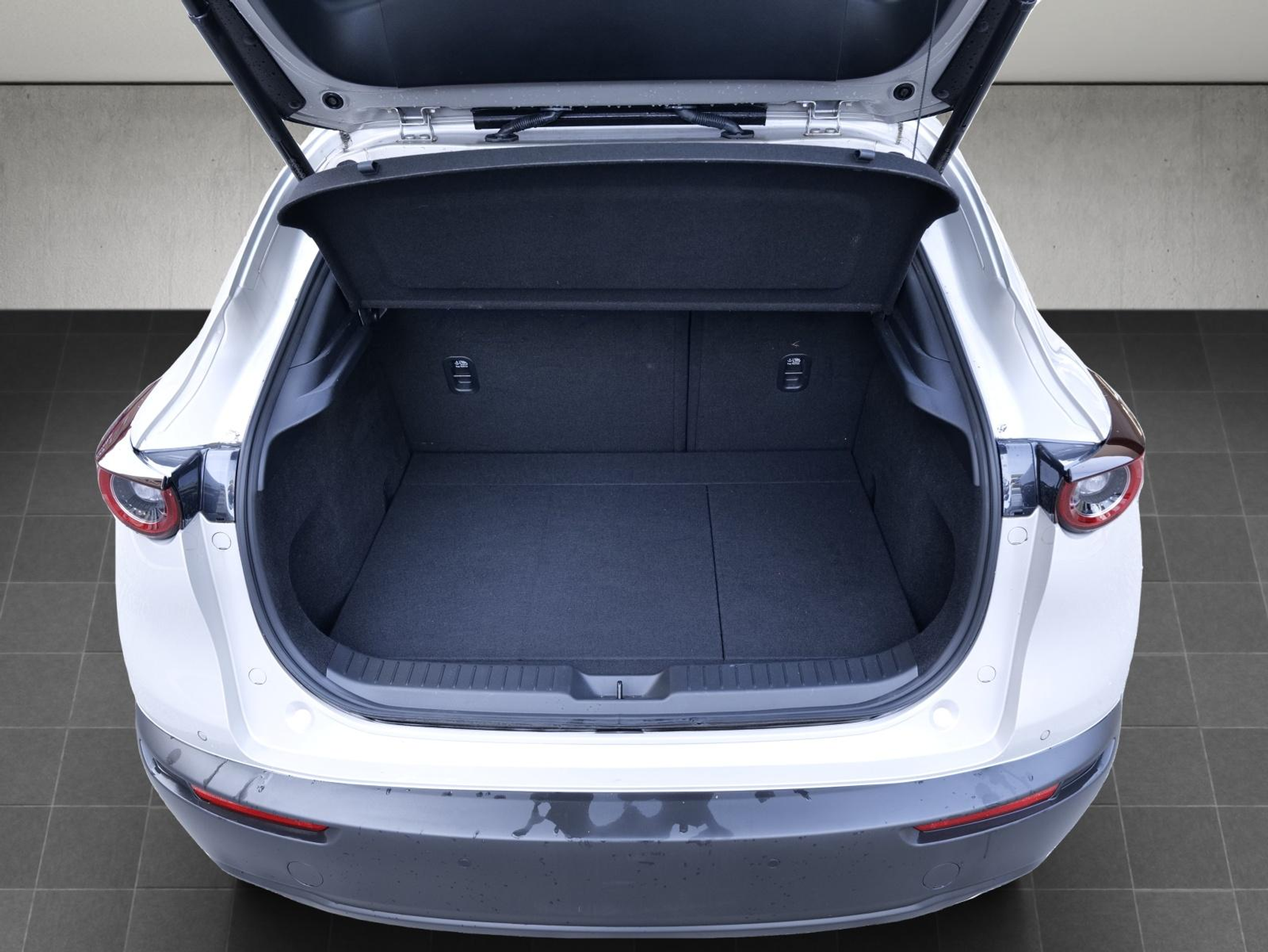 listing desktop thumbnail image 15