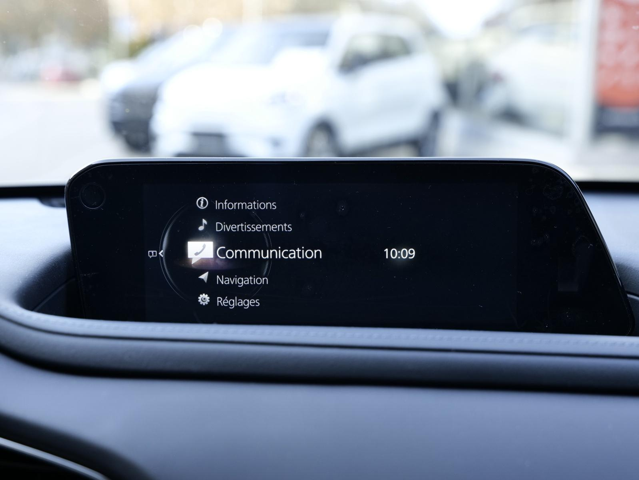 listing desktop thumbnail image 17