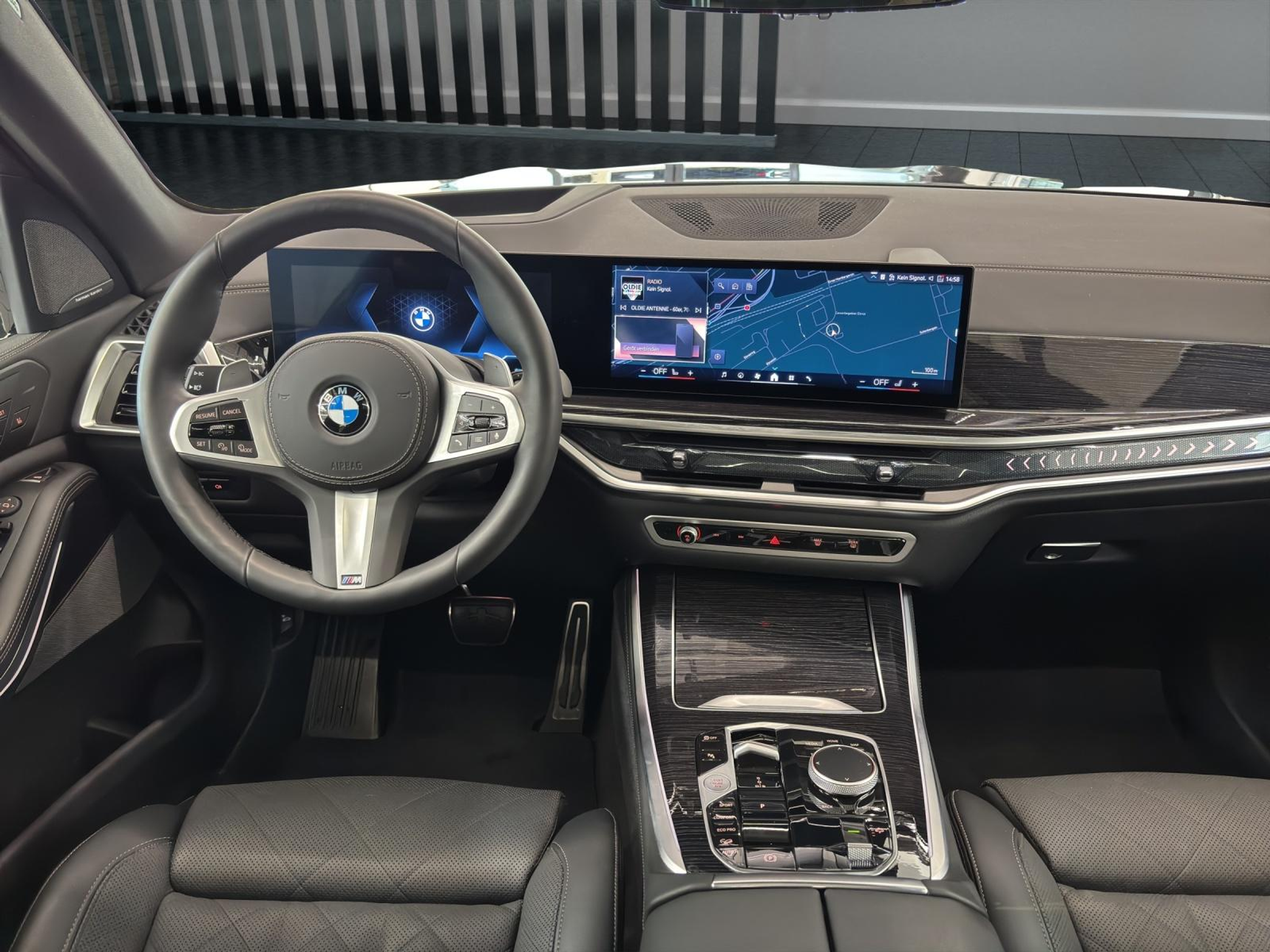 listing desktop thumbnail image 9