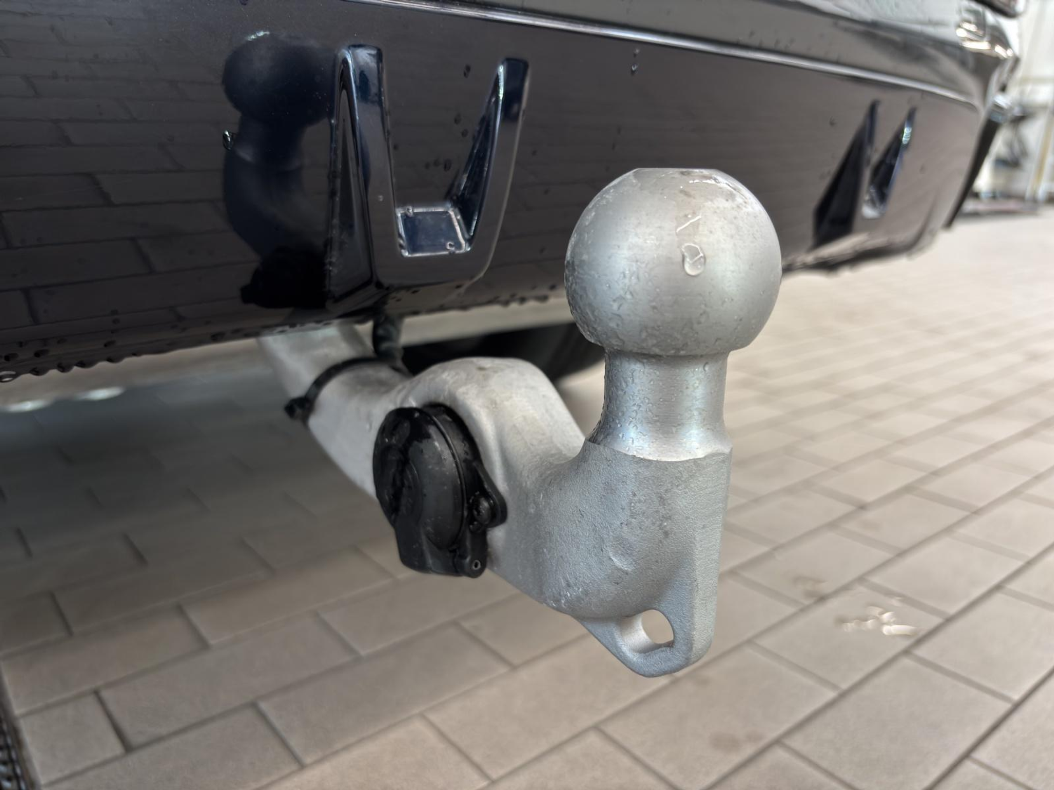 listing desktop thumbnail image 19