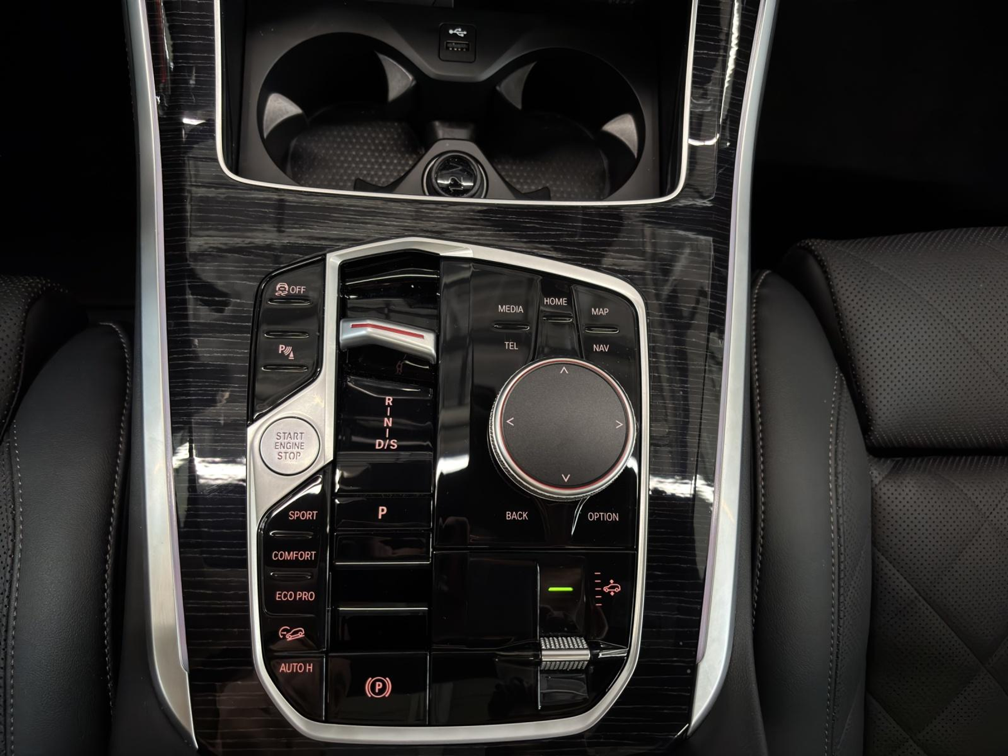 listing desktop thumbnail image 12