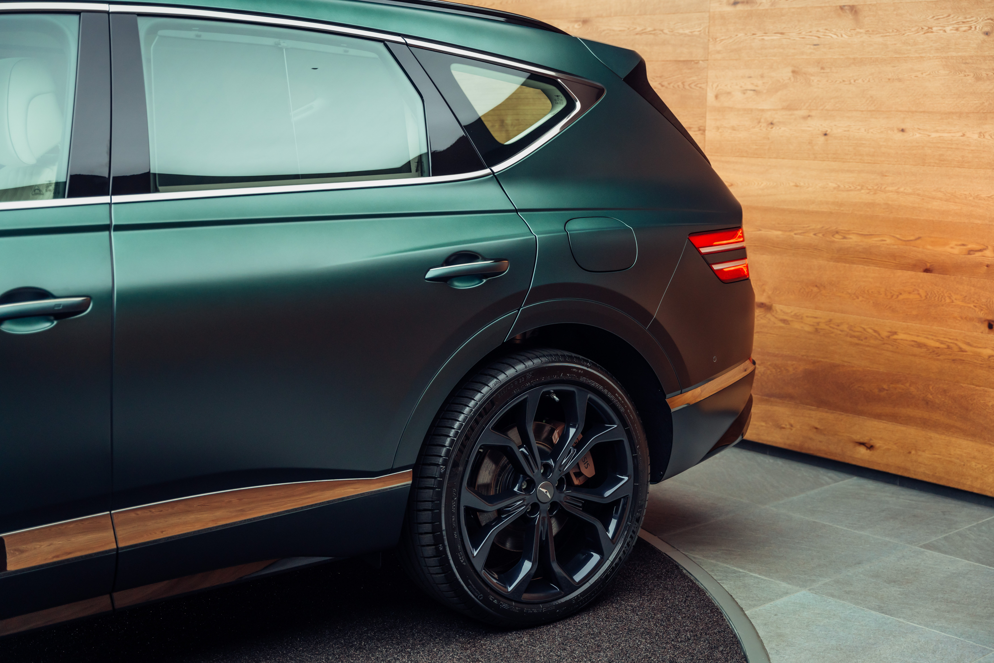 listing desktop thumbnail image 27