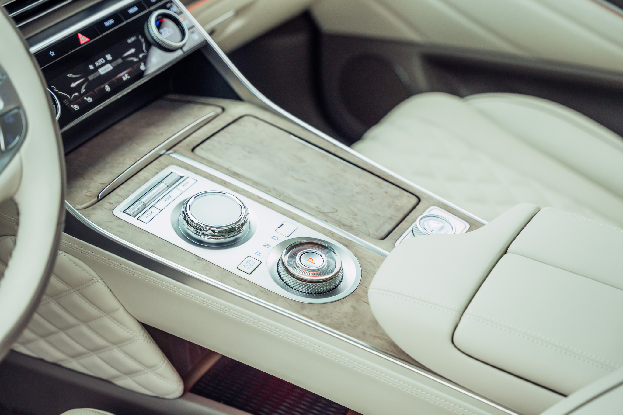 listing desktop thumbnail image 14