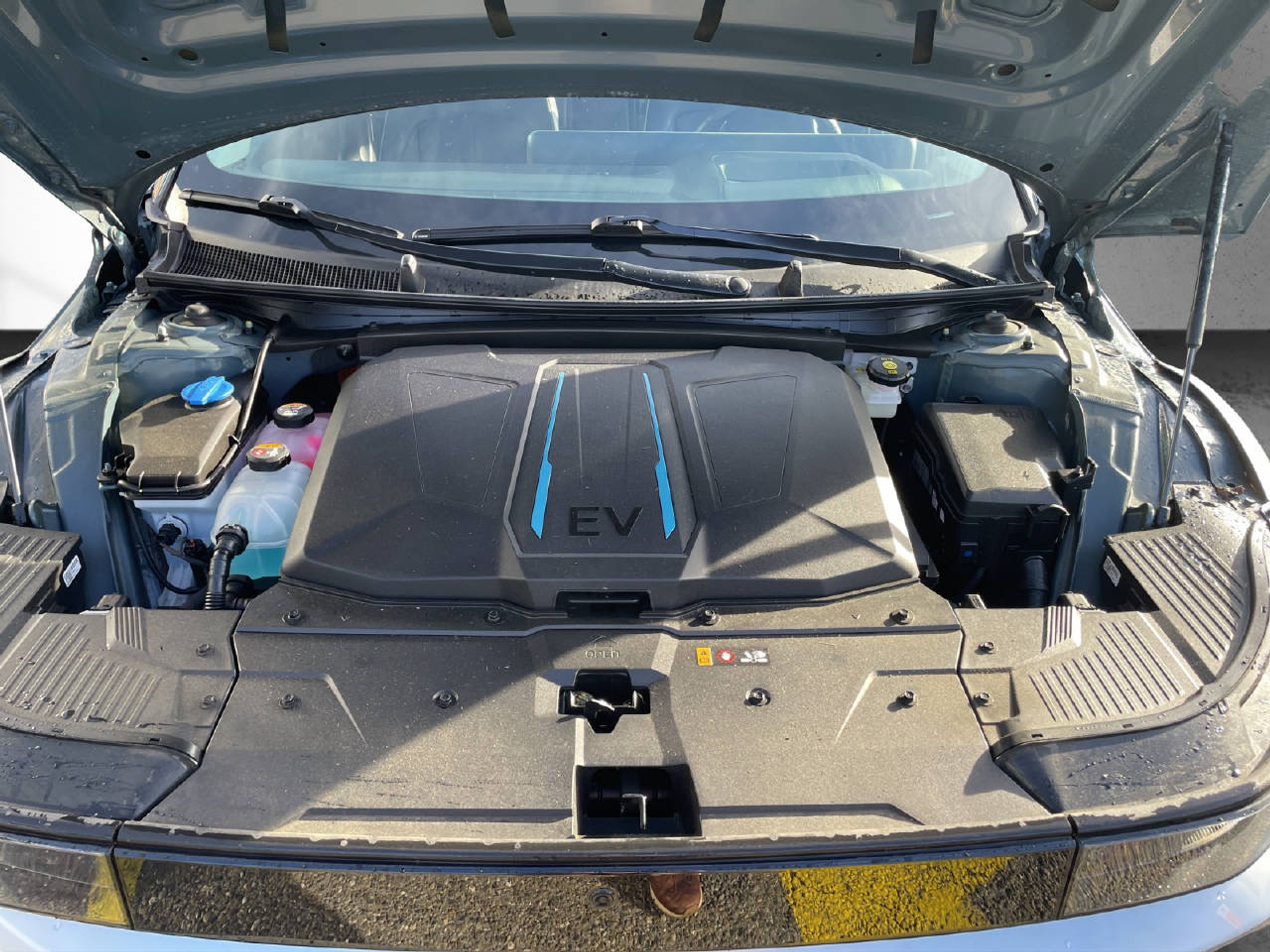 listing desktop thumbnail image 15