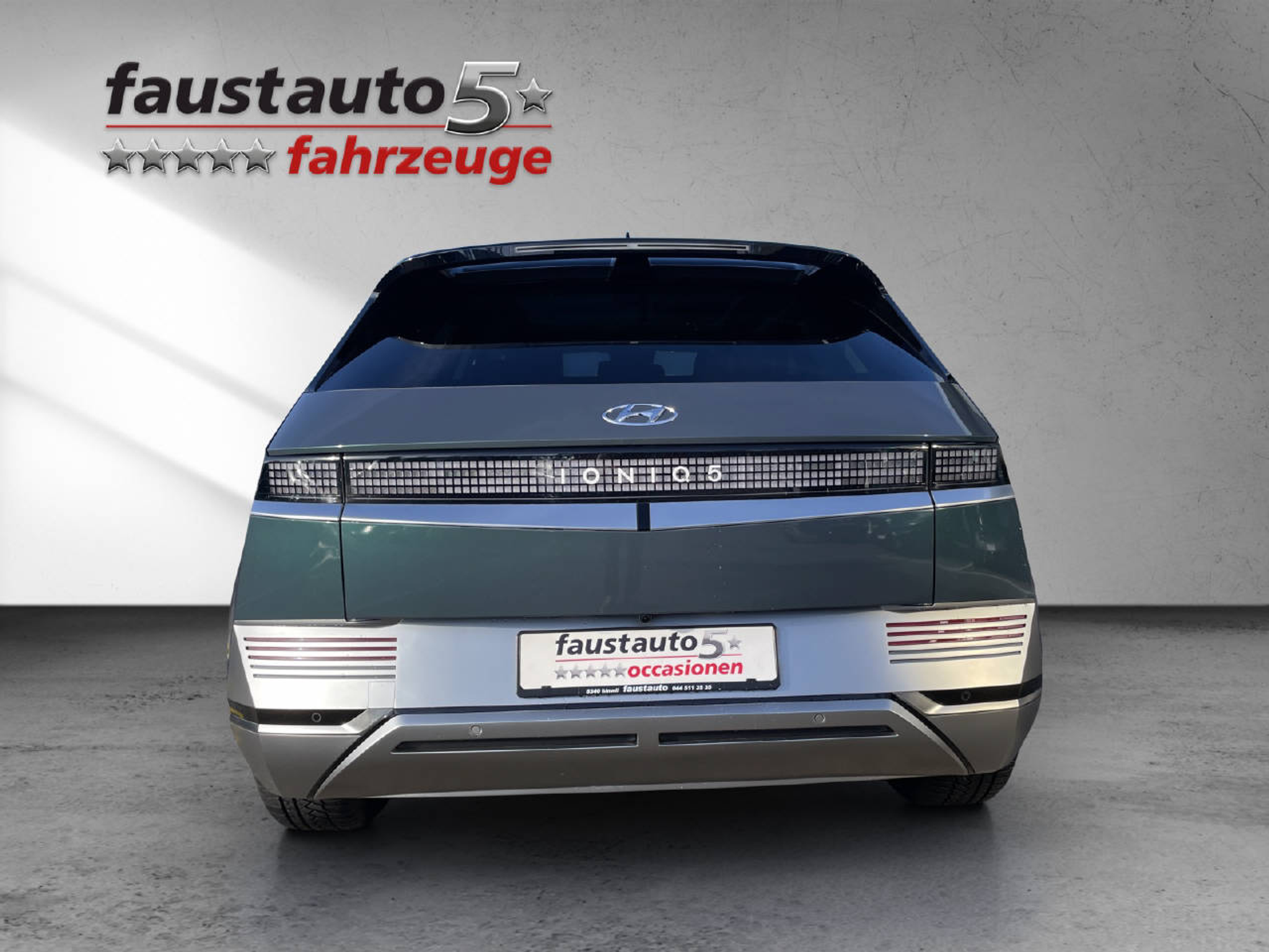 listing desktop thumbnail image 3