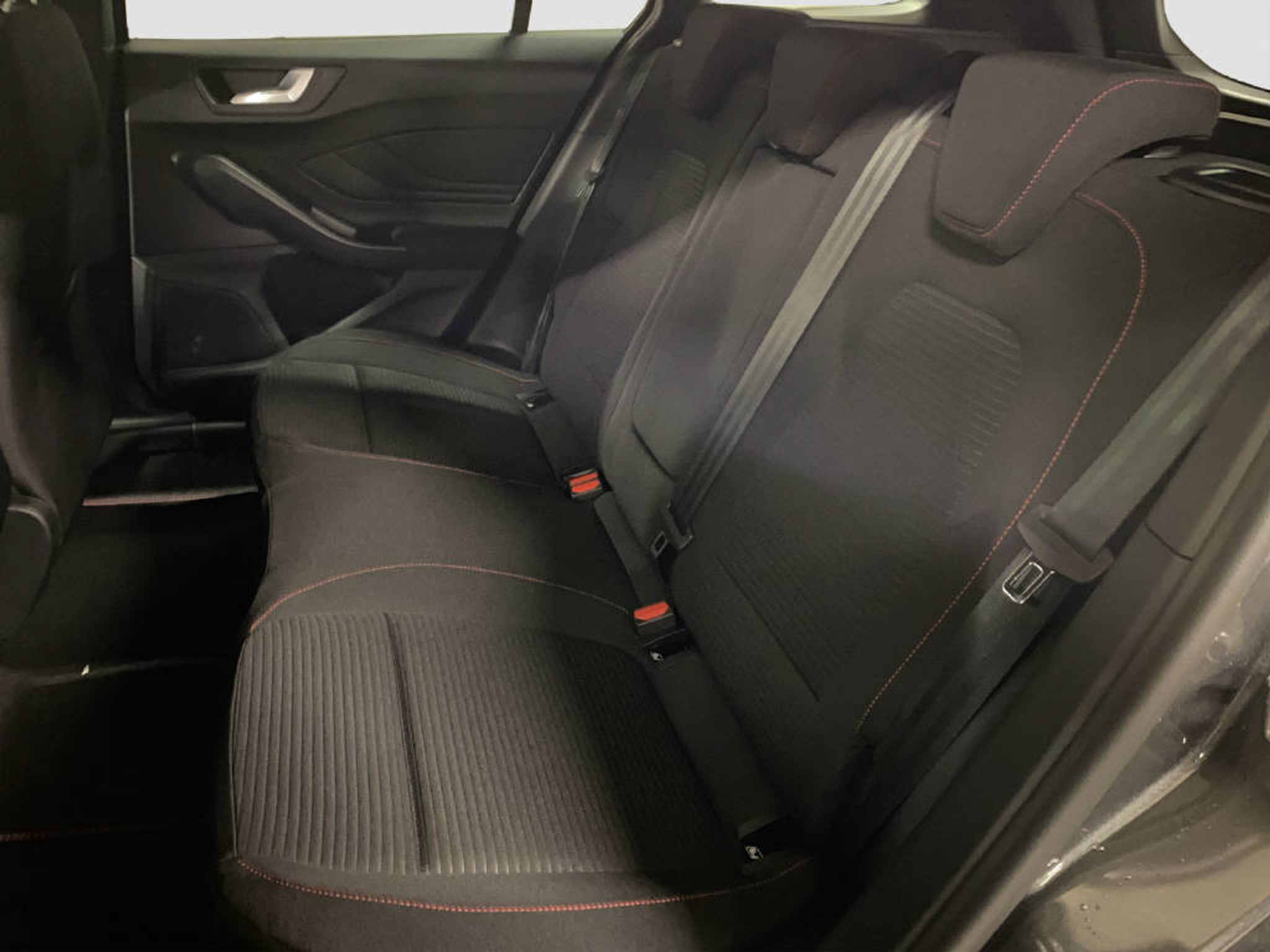 listing desktop thumbnail image 10