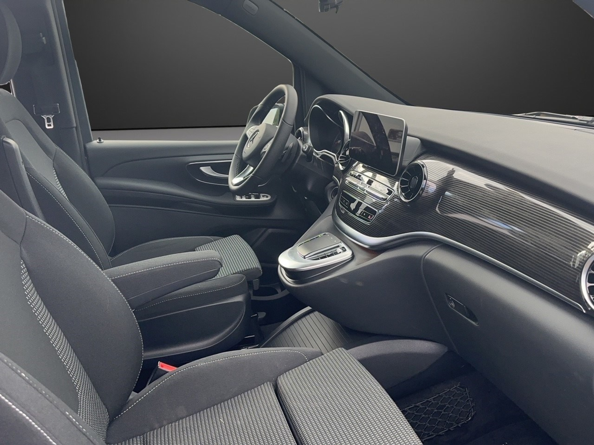 listing desktop thumbnail image 7