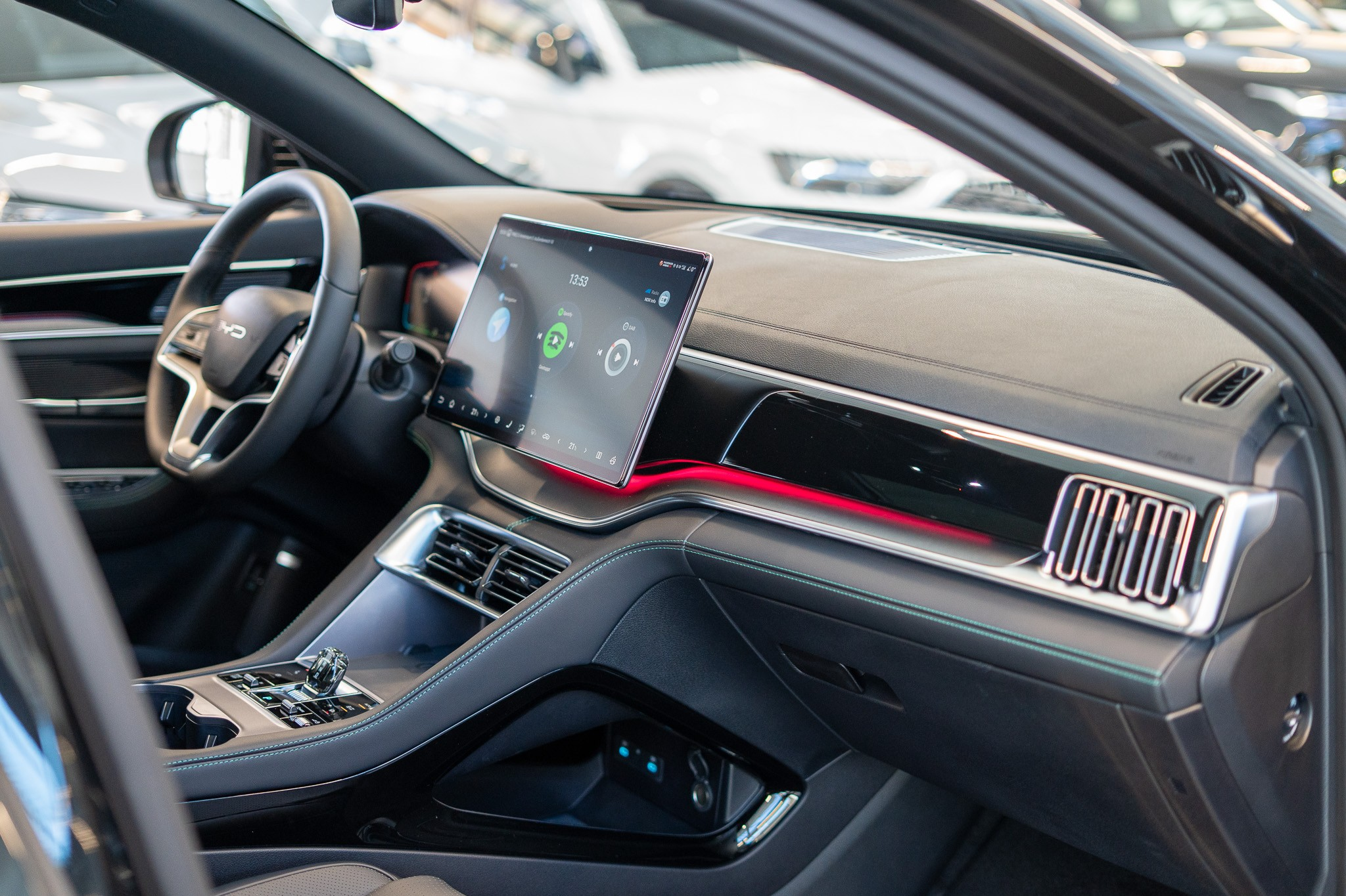 listing desktop thumbnail image 14