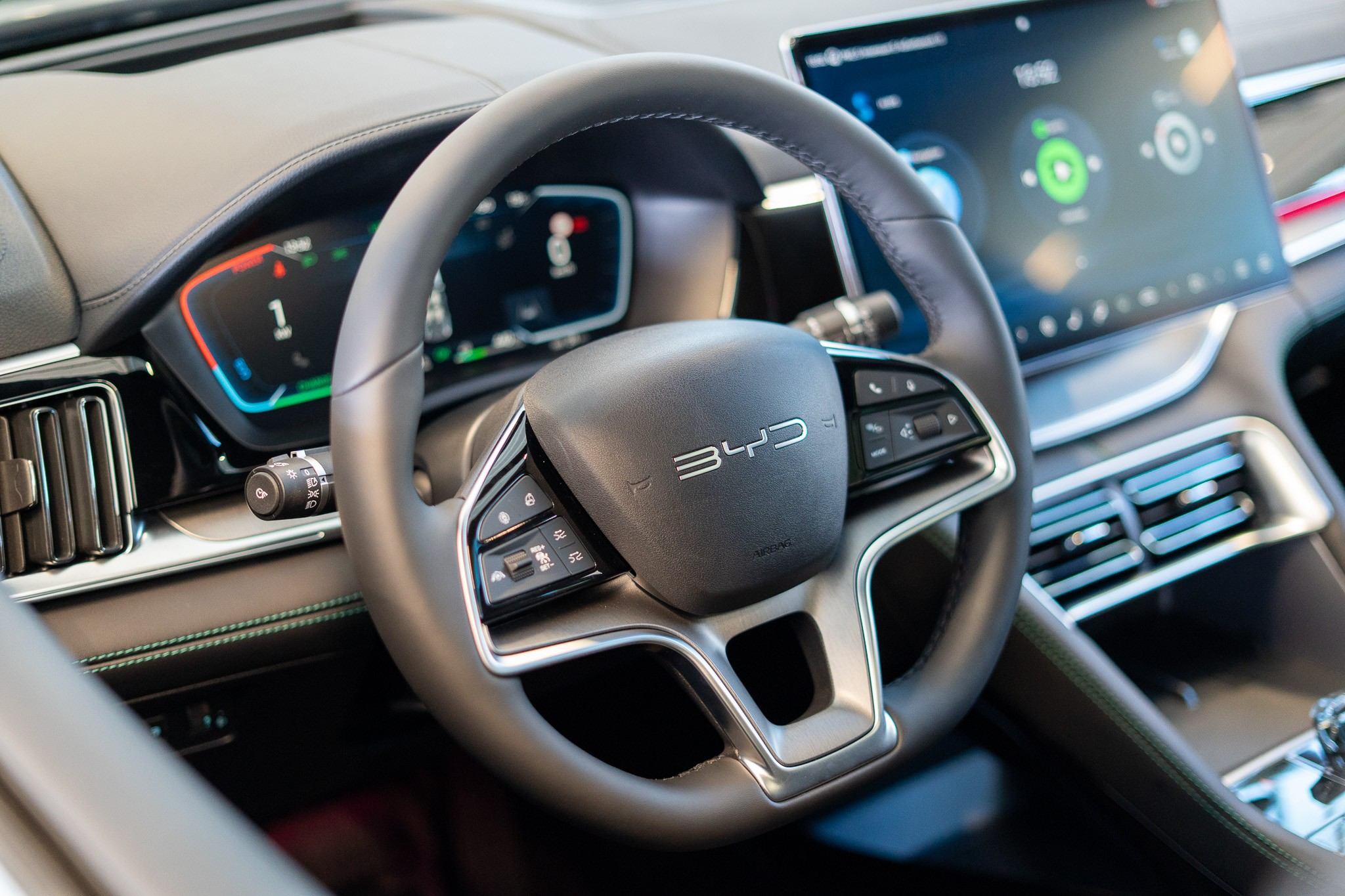 listing desktop thumbnail image 7