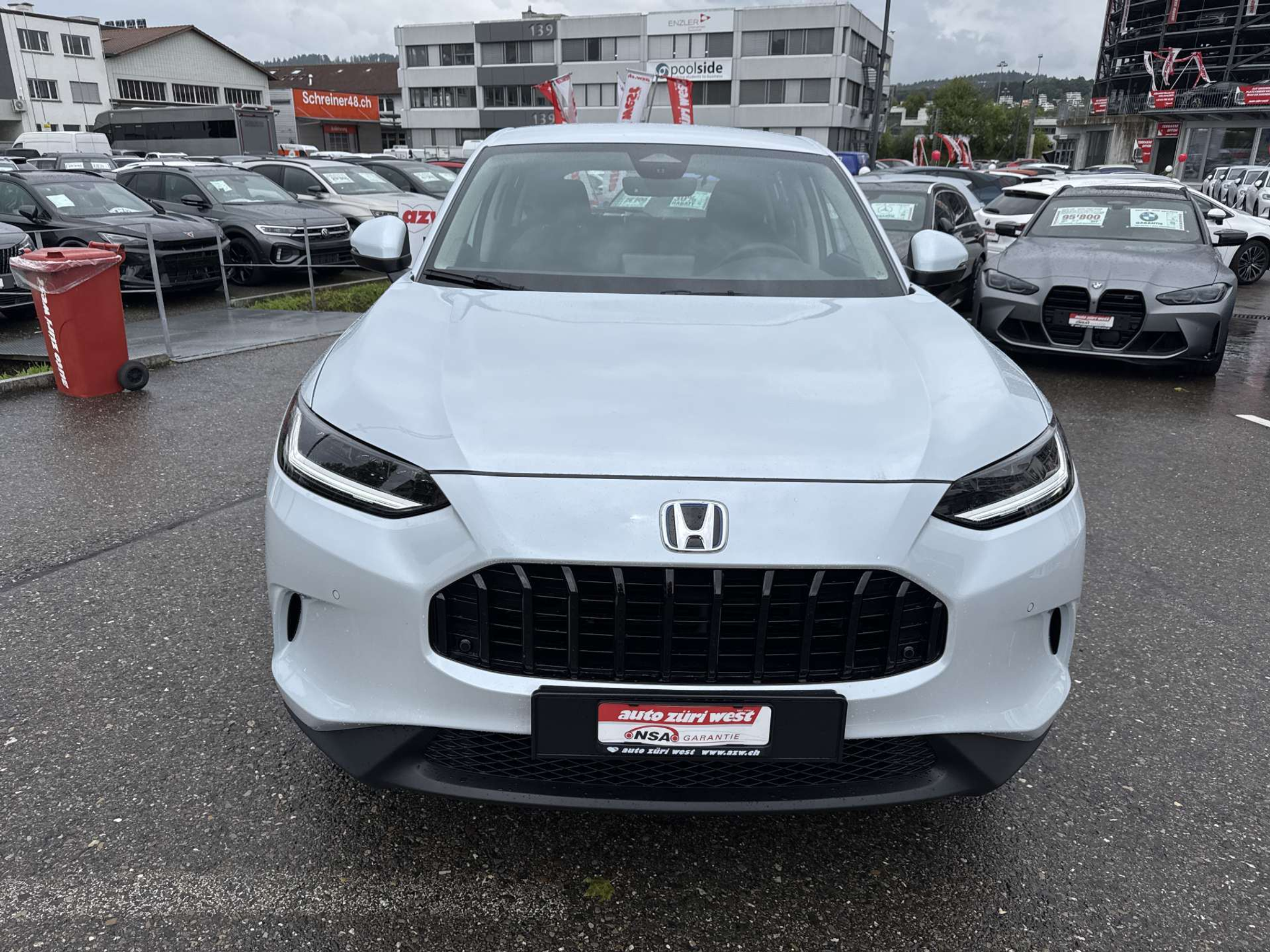 listing desktop thumbnail image 13