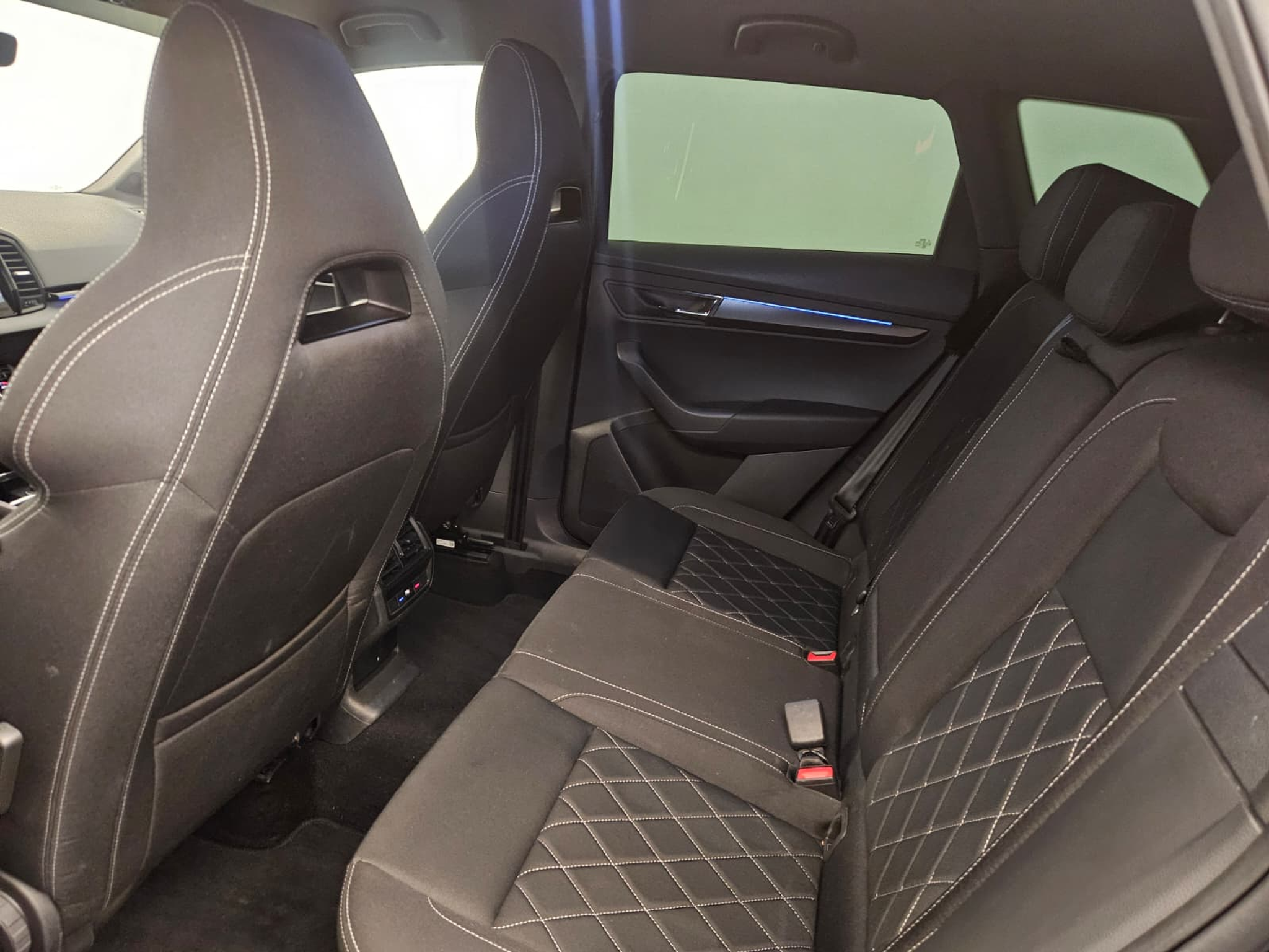 listing desktop thumbnail image 12