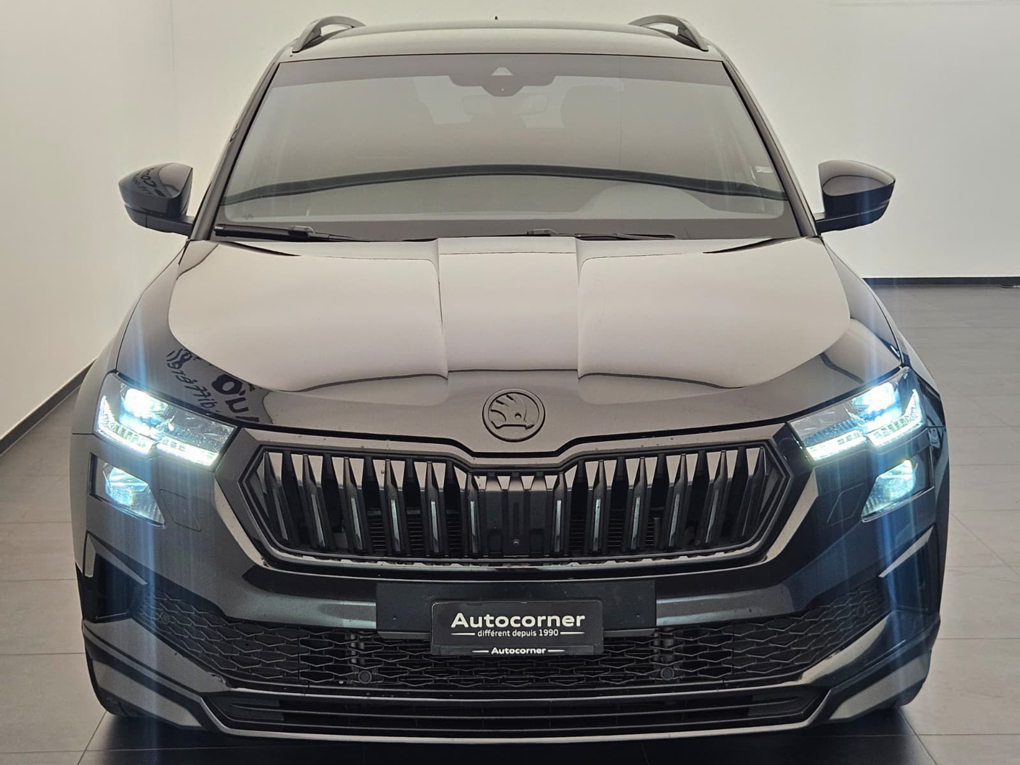 listing desktop thumbnail image 3