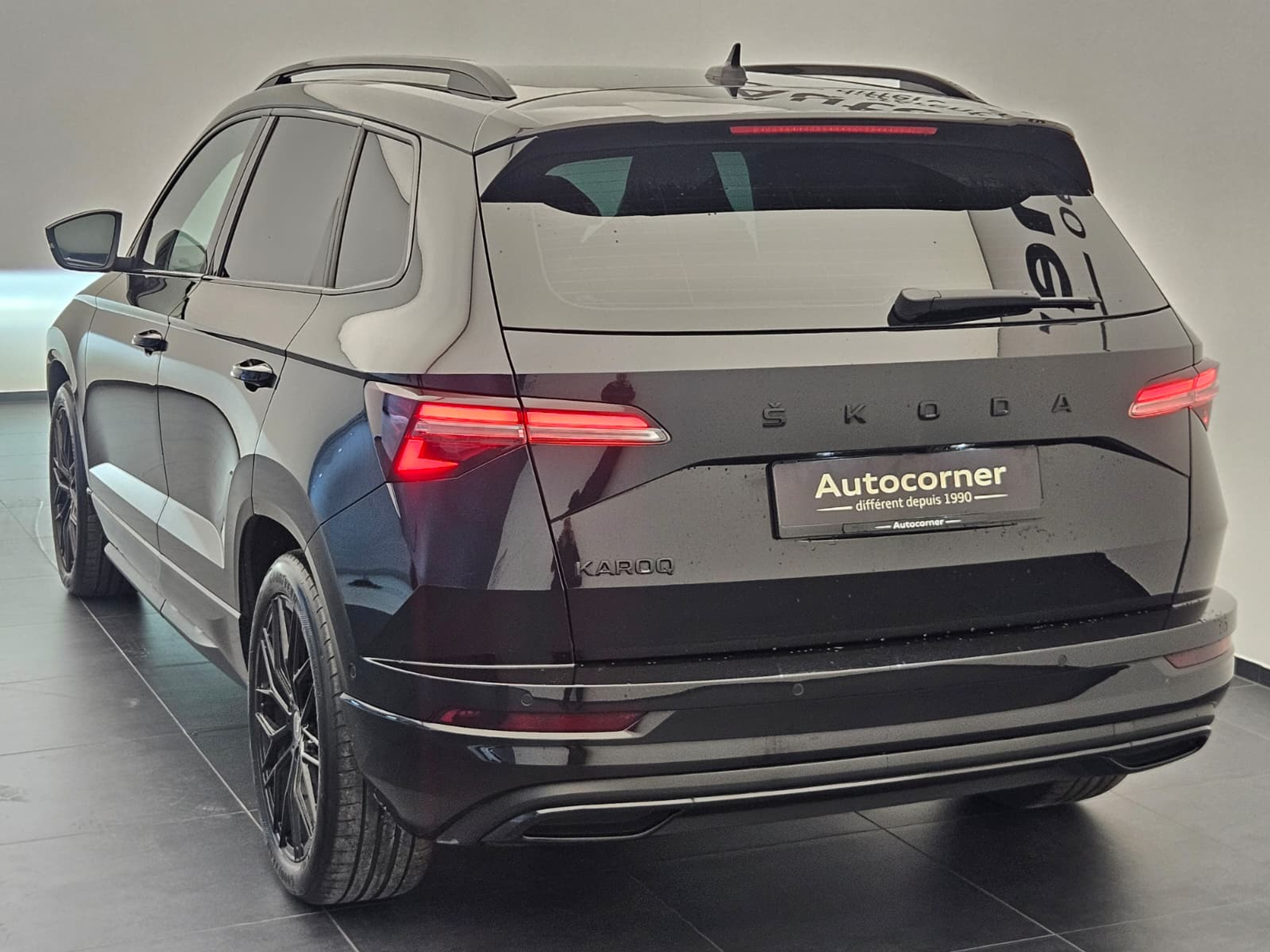 listing desktop thumbnail image 6