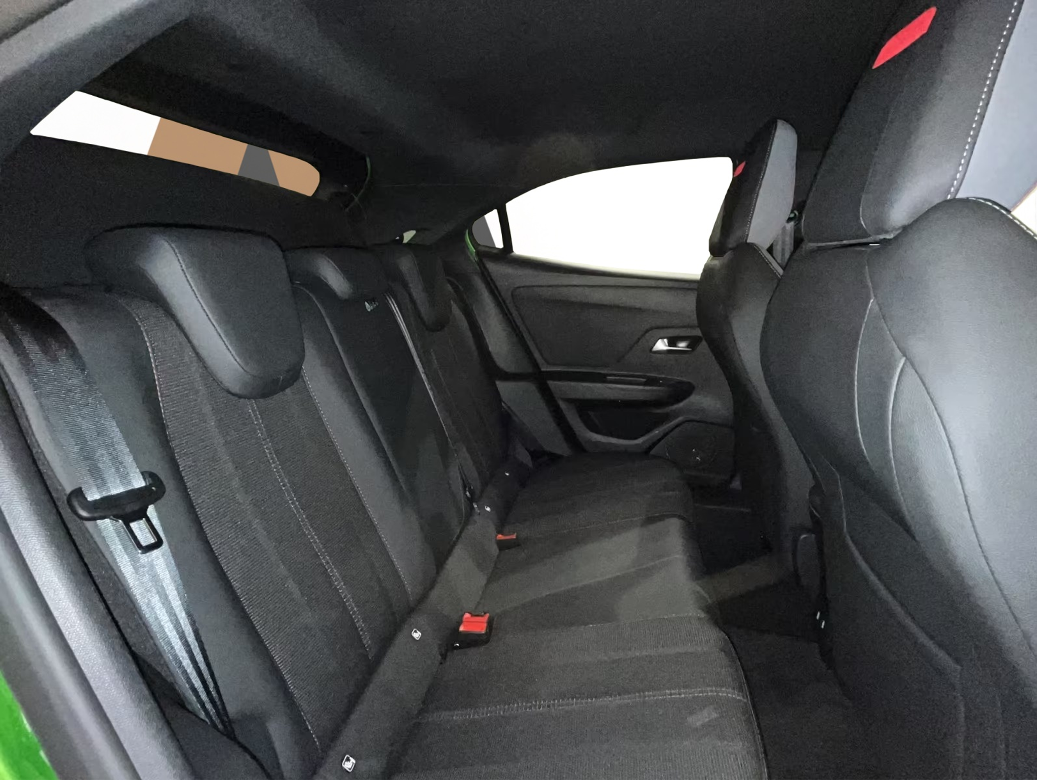 listing desktop thumbnail image 23