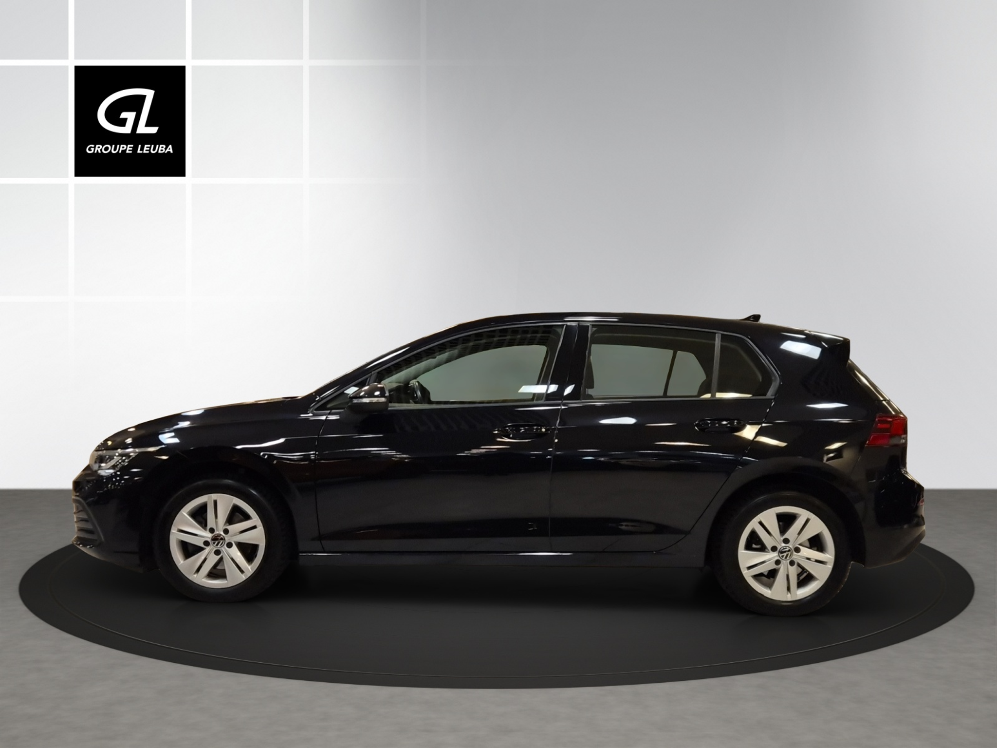 listing desktop thumbnail image 2