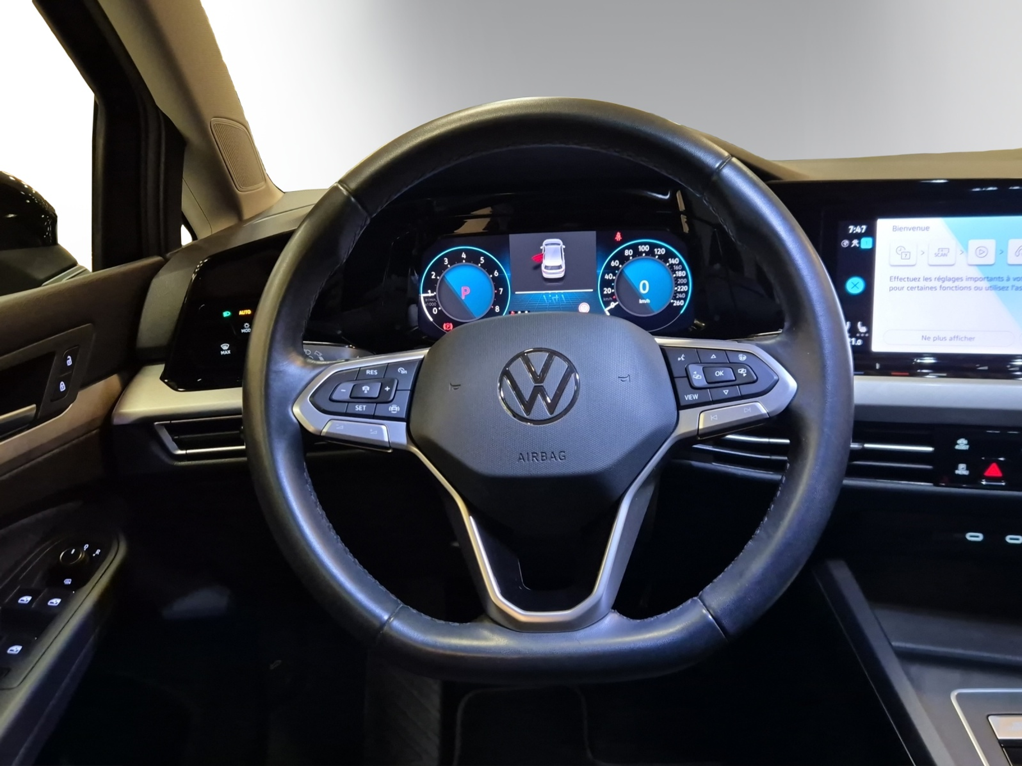 listing desktop thumbnail image 13