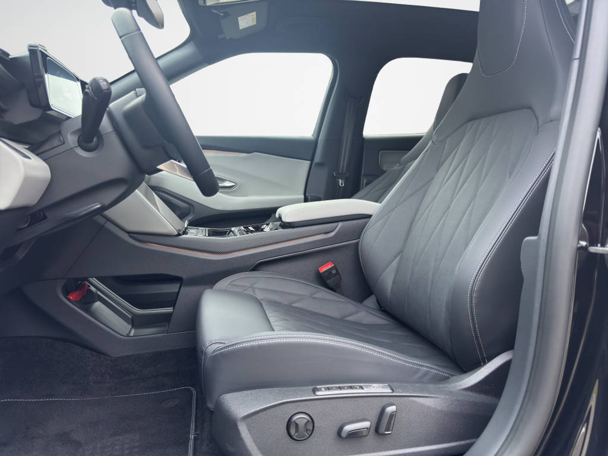 listing desktop thumbnail image 8