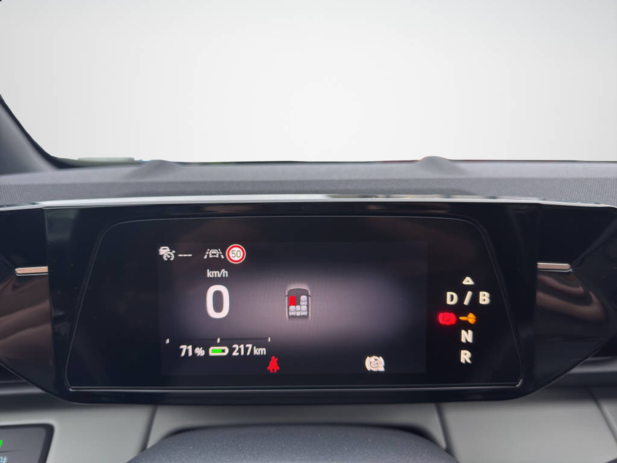 listing desktop thumbnail image 10