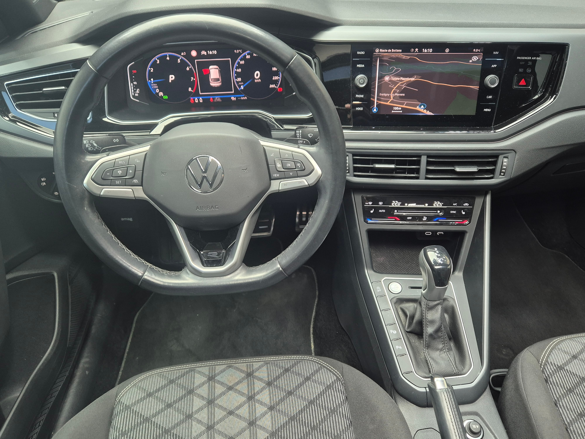 listing desktop thumbnail image 19