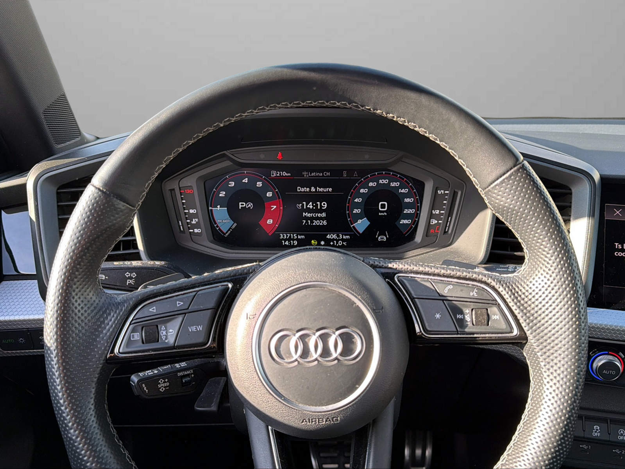 listing desktop thumbnail image 13