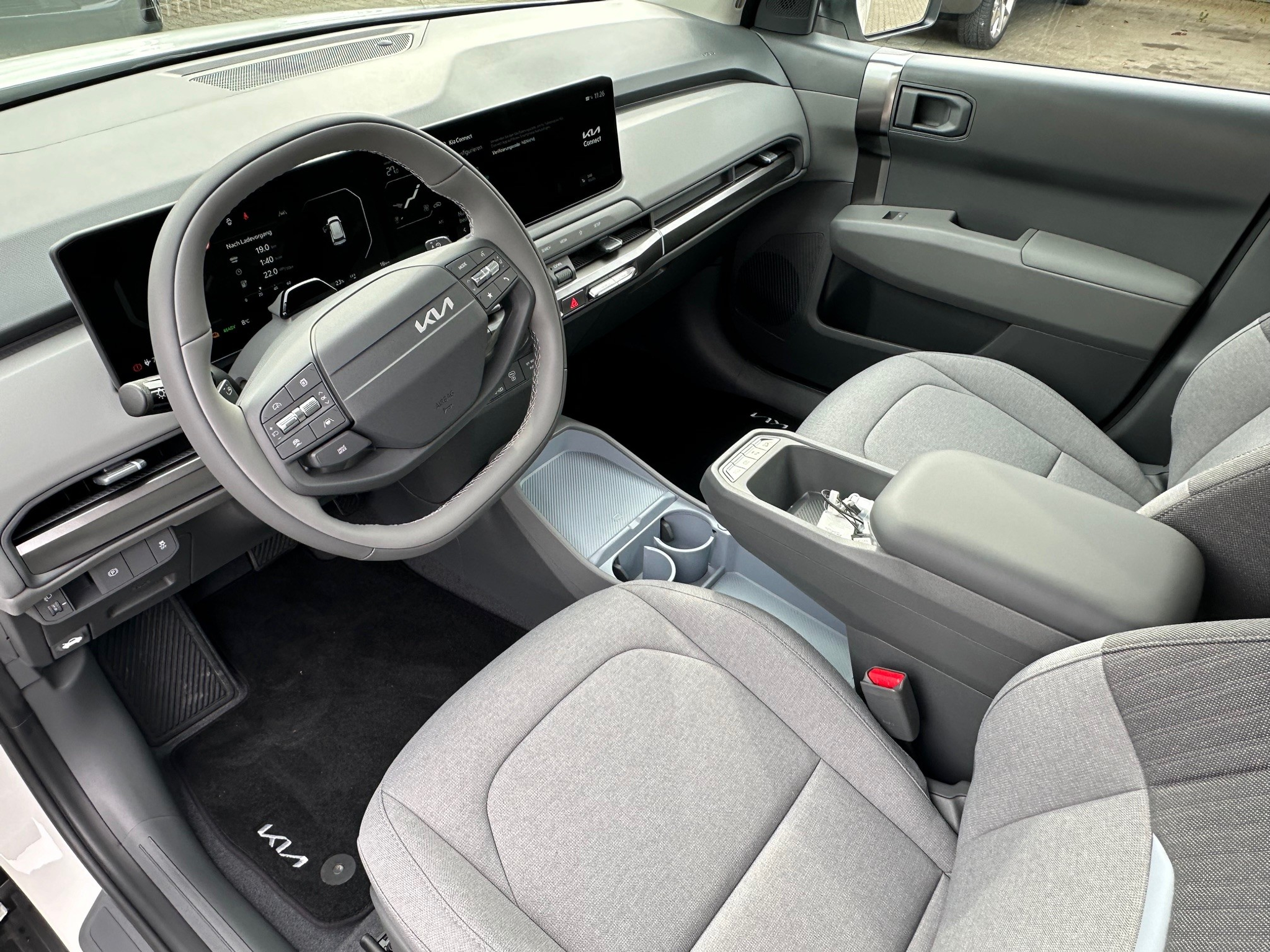 listing desktop thumbnail image 6