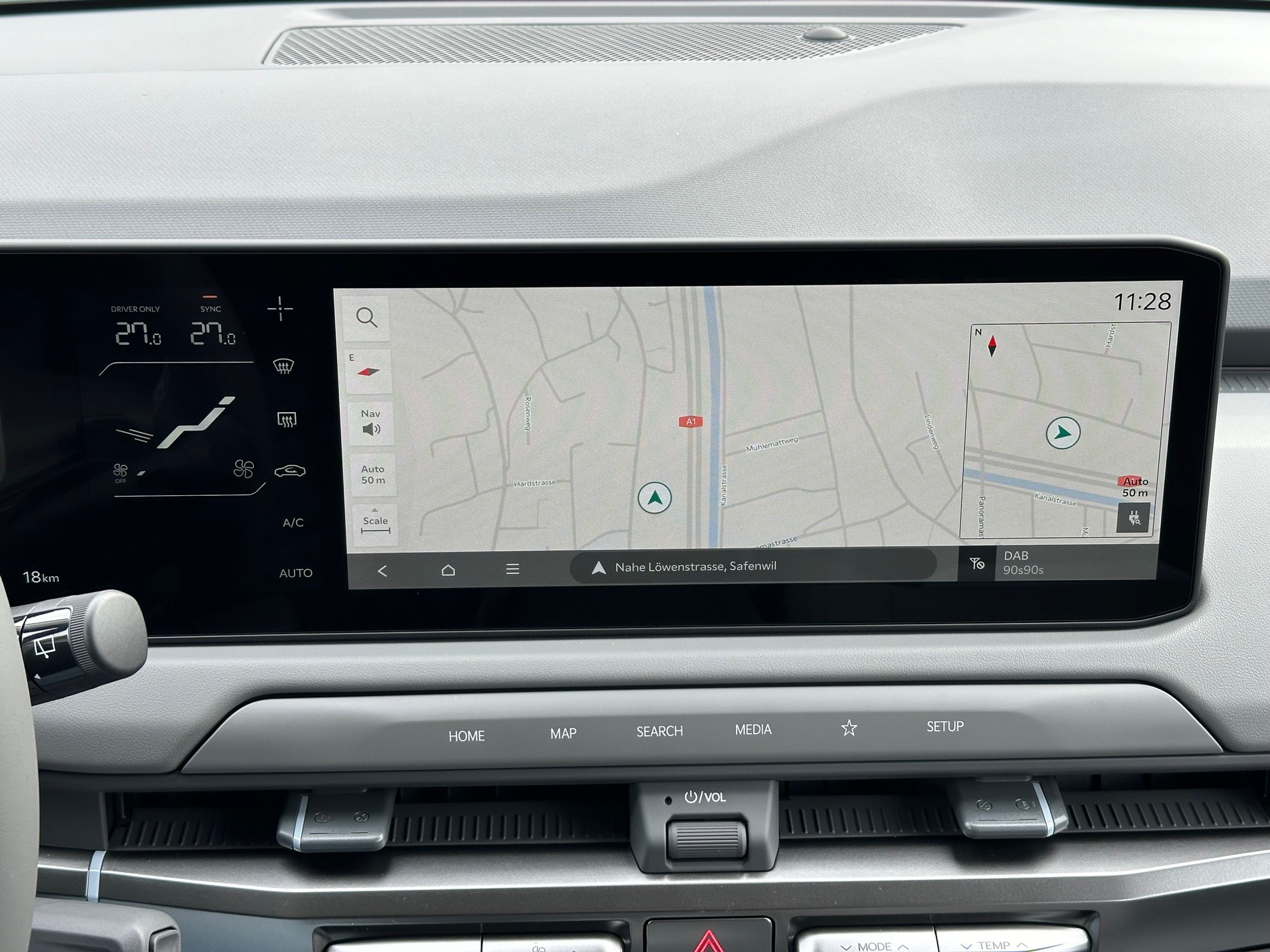 listing desktop thumbnail image 8