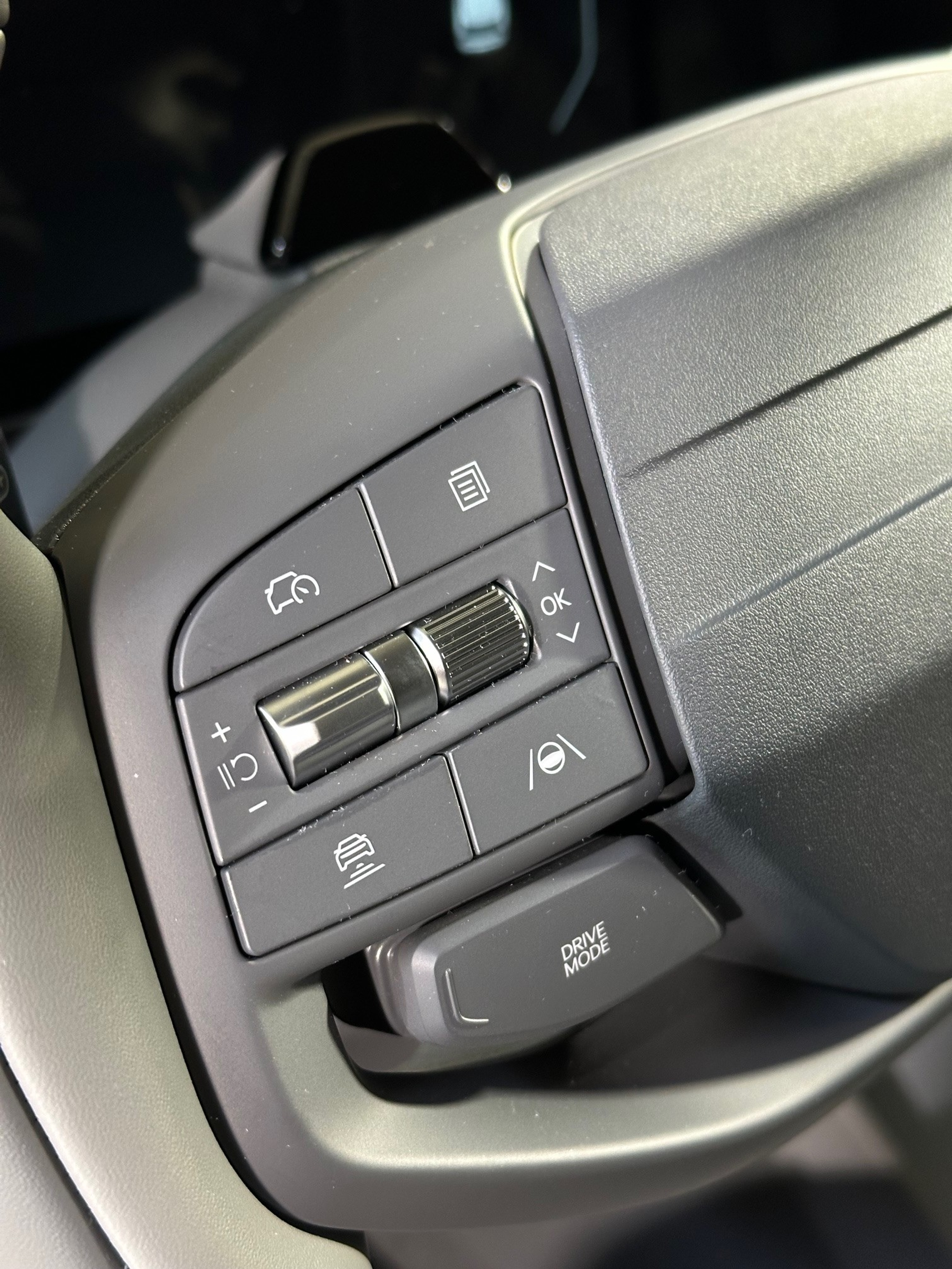 listing desktop thumbnail image 13