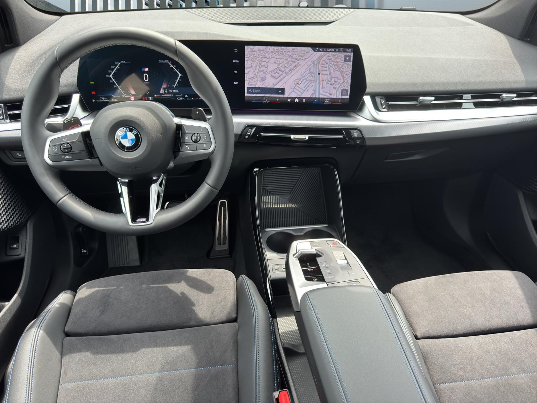 listing desktop thumbnail image 9