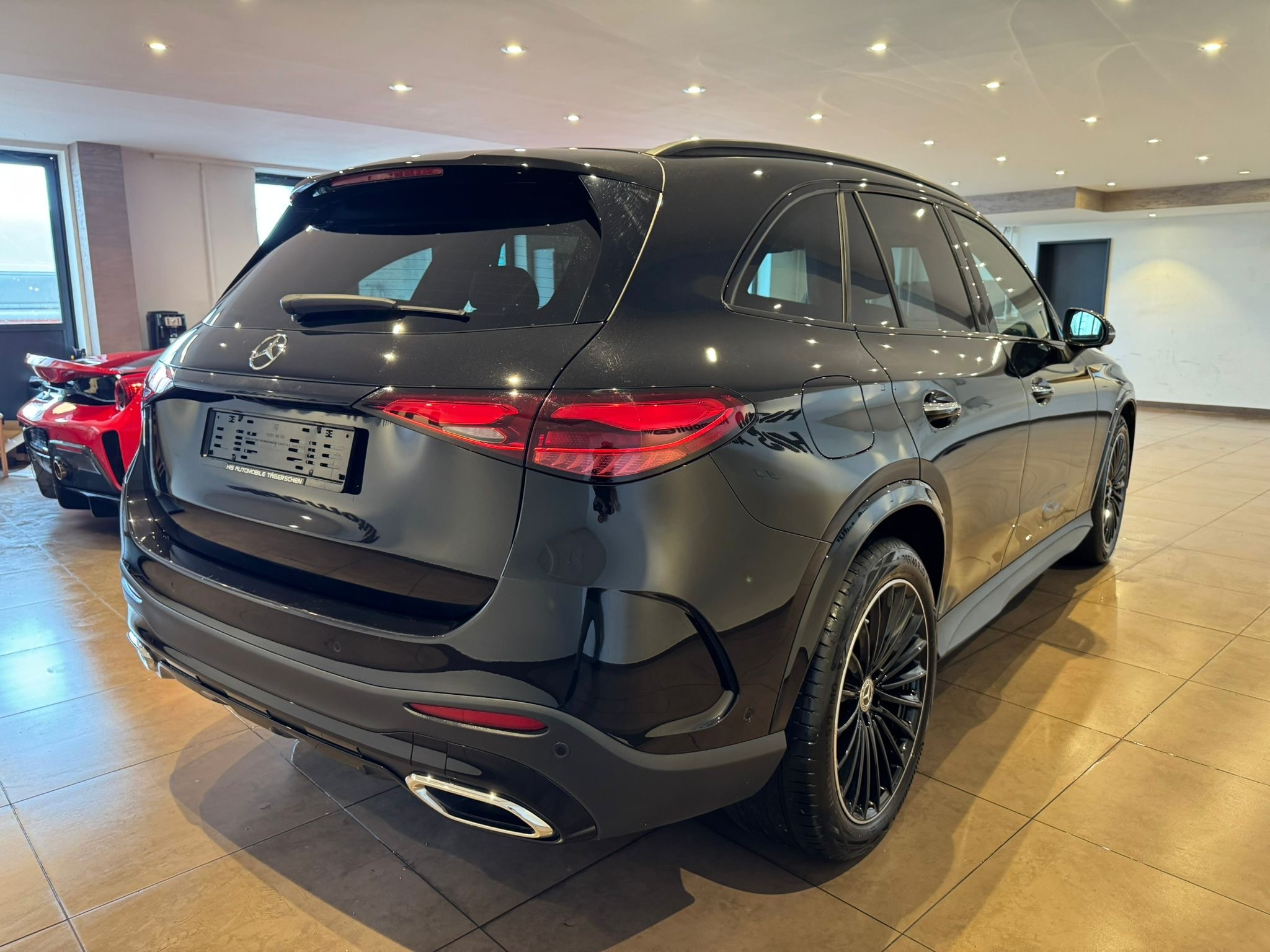 listing desktop thumbnail image 6