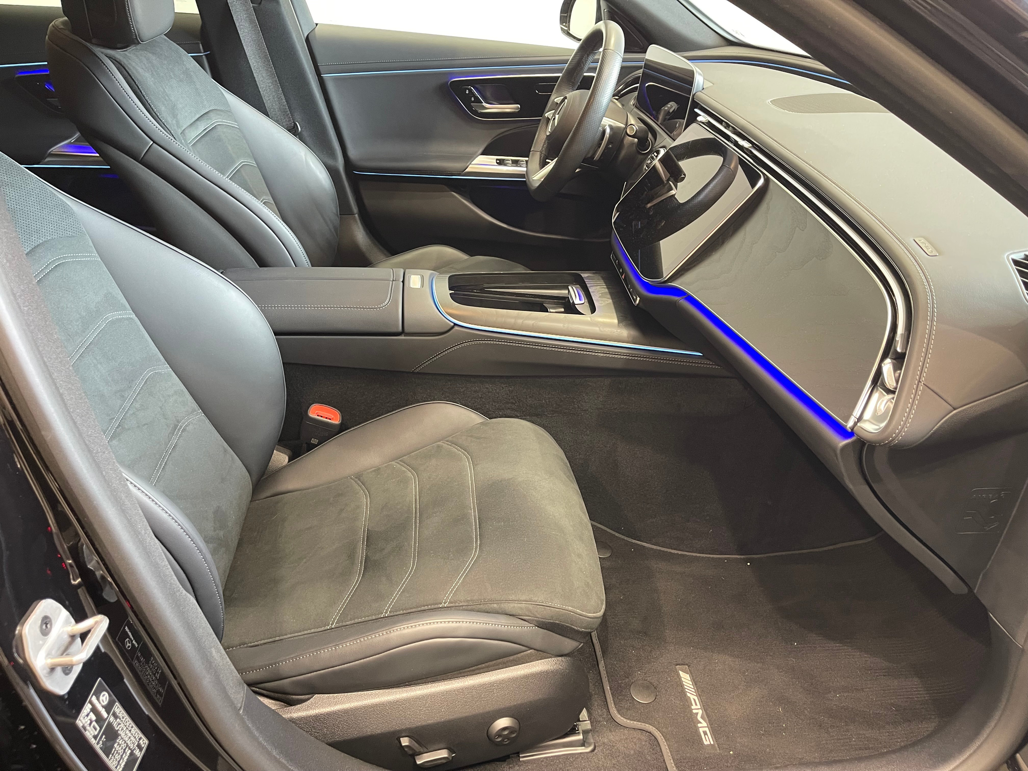 listing desktop thumbnail image 7