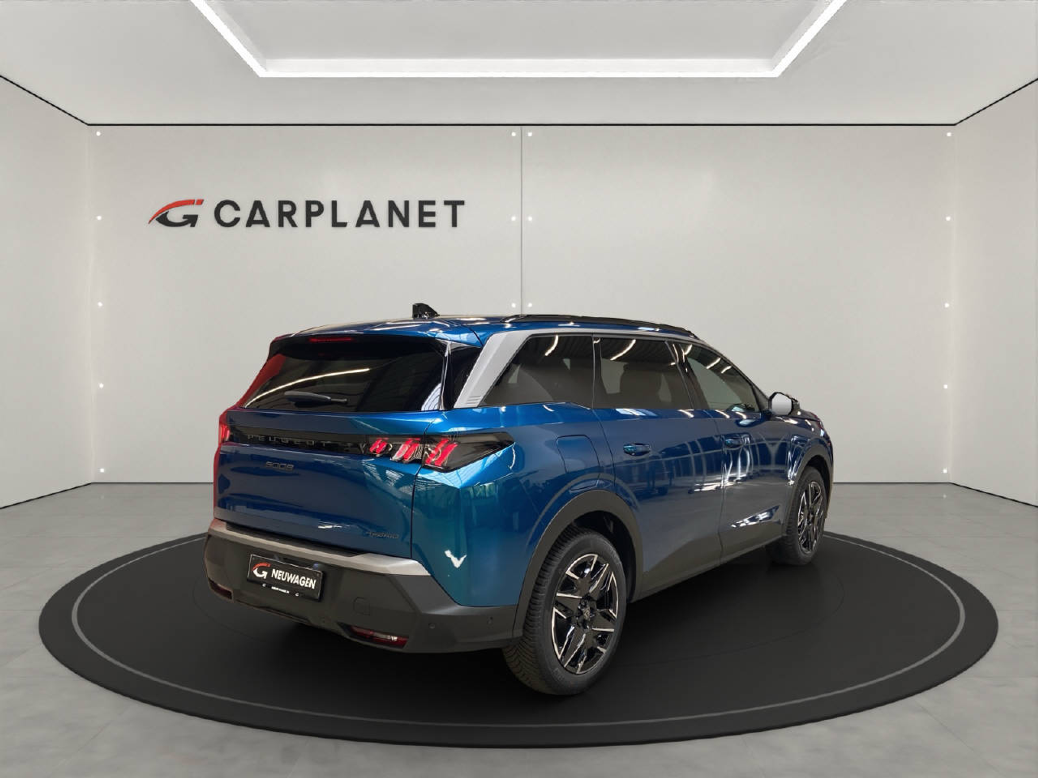 listing desktop thumbnail image 3