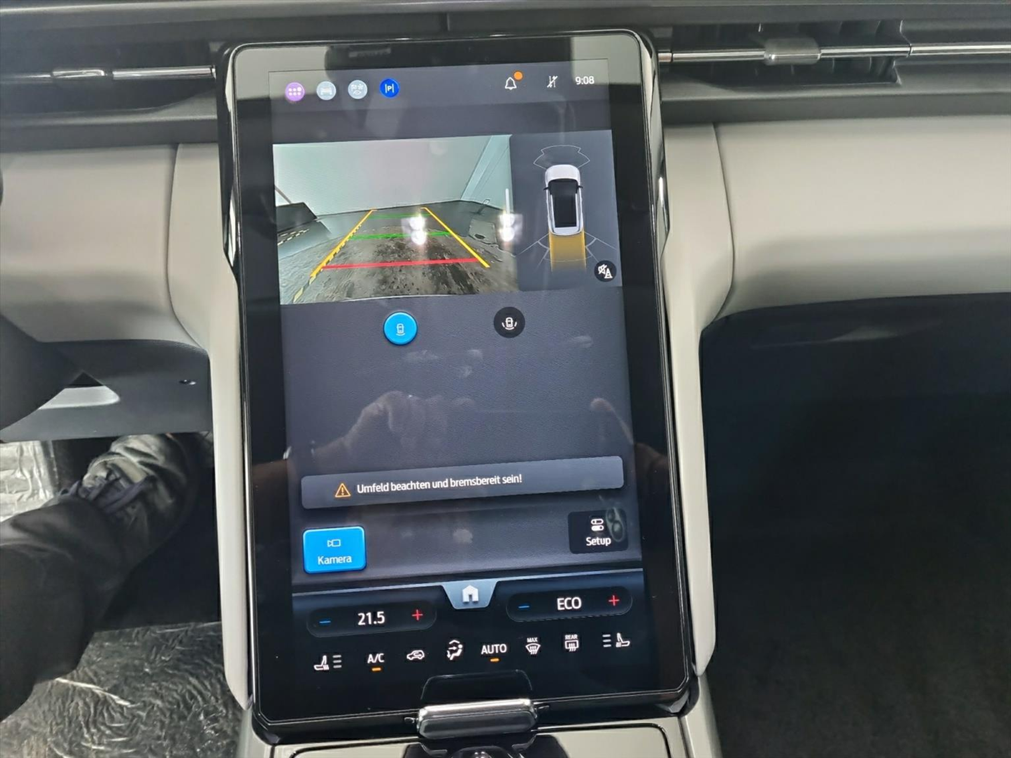 listing desktop thumbnail image 11